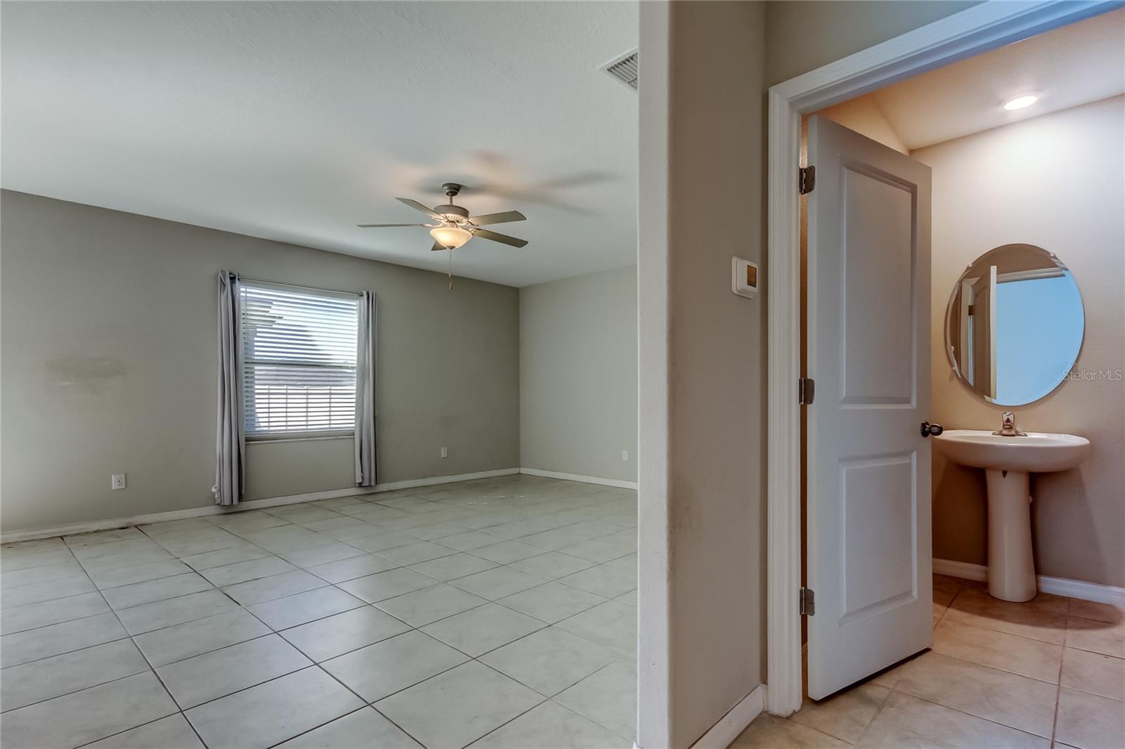 Single Family Residence at 6362 SPIDER LILY WAY, NEW PORT RICHEY, photo 14 of 48