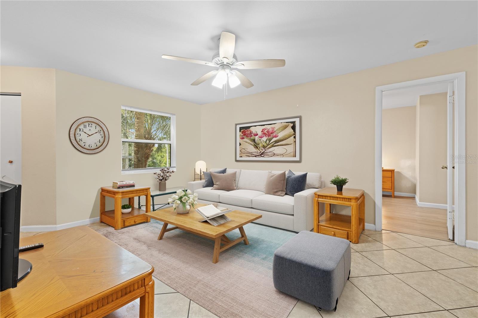 Virtually staged - 3032 PARKWAY BLVD #208, KISSIMMEE