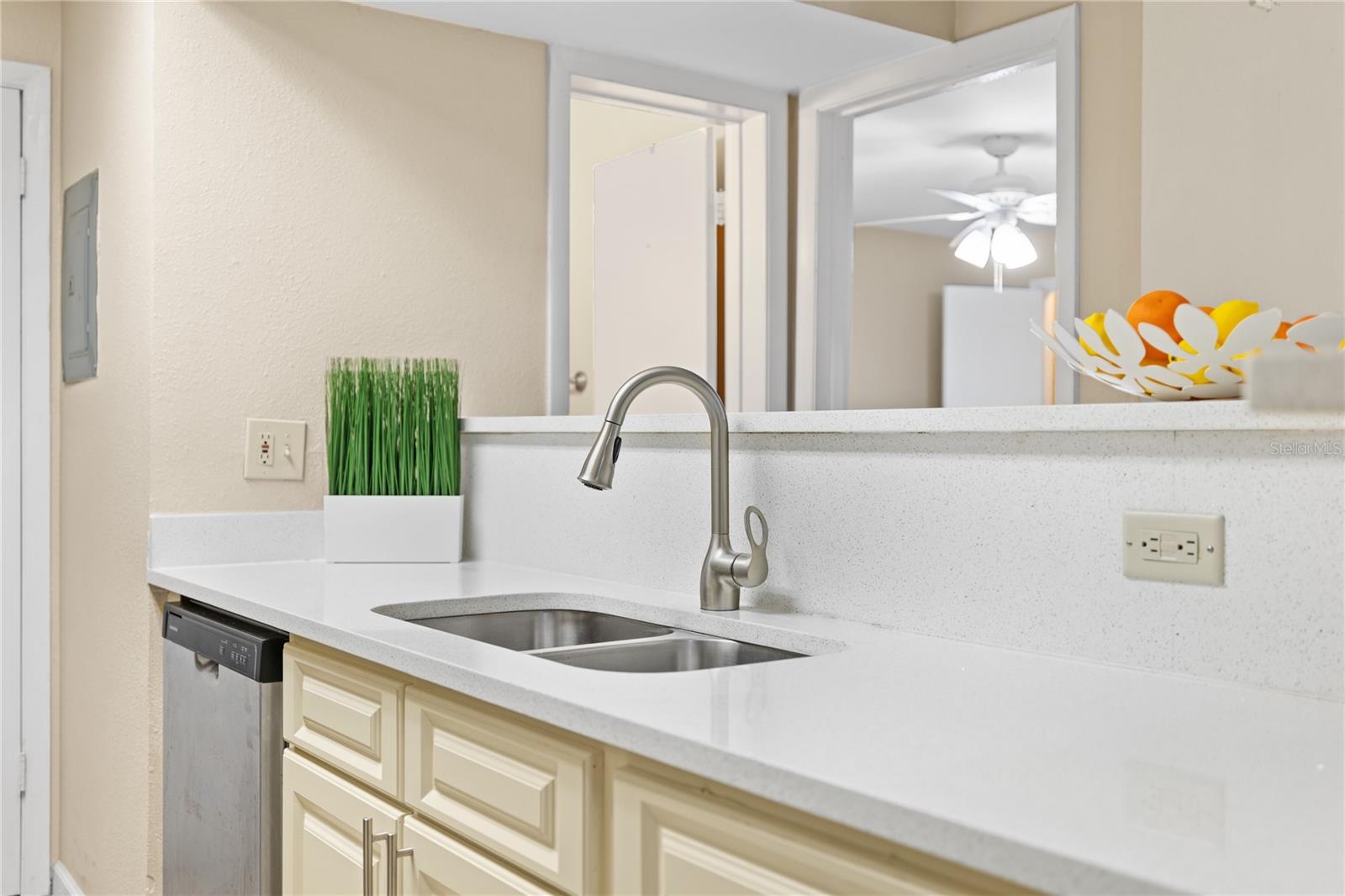 Condominium at 3032 PARKWAY BLVD #208, KISSIMMEE, photo 15 of 51