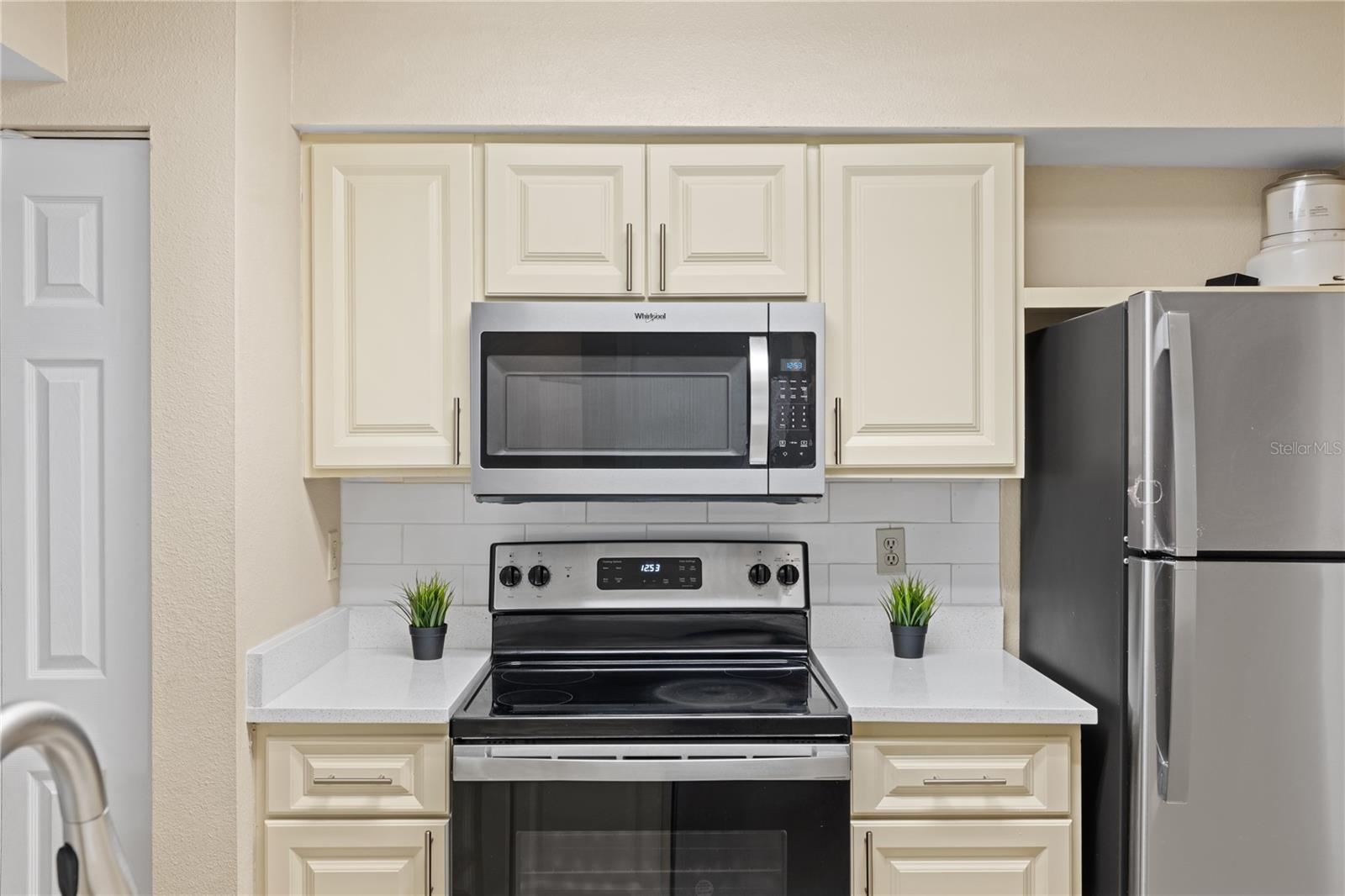 Condominium at 3032 PARKWAY BLVD #208, KISSIMMEE, photo 17 of 51