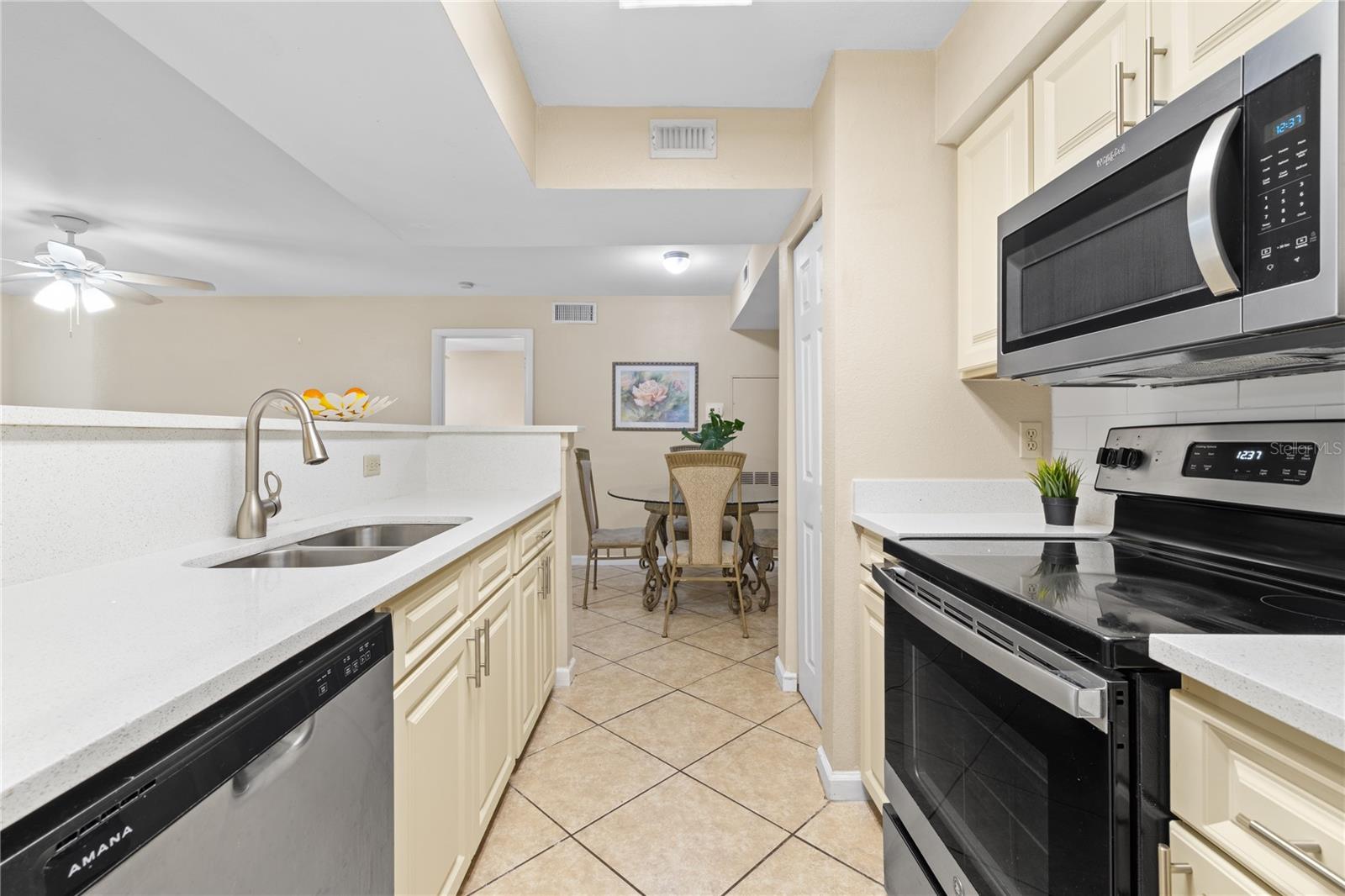 Condominium at 3032 PARKWAY BLVD #208, KISSIMMEE, photo 19 of 51