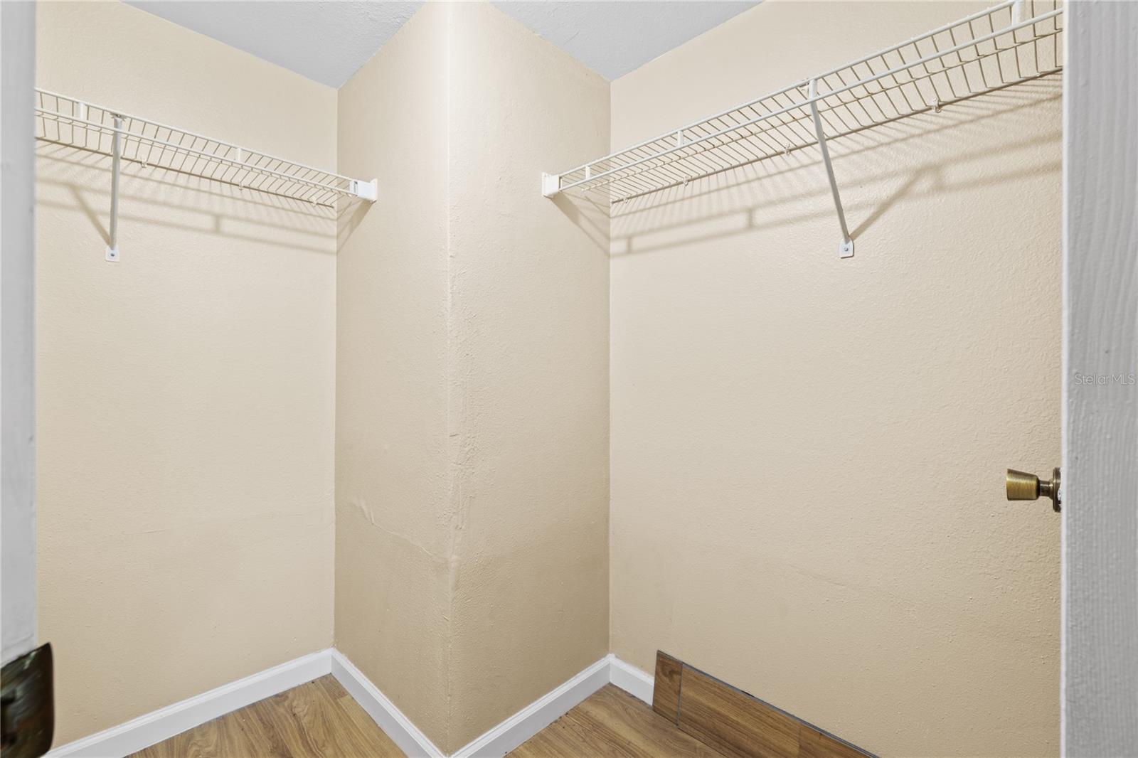 Condominium at 3032 PARKWAY BLVD #208, KISSIMMEE, photo 33 of 51