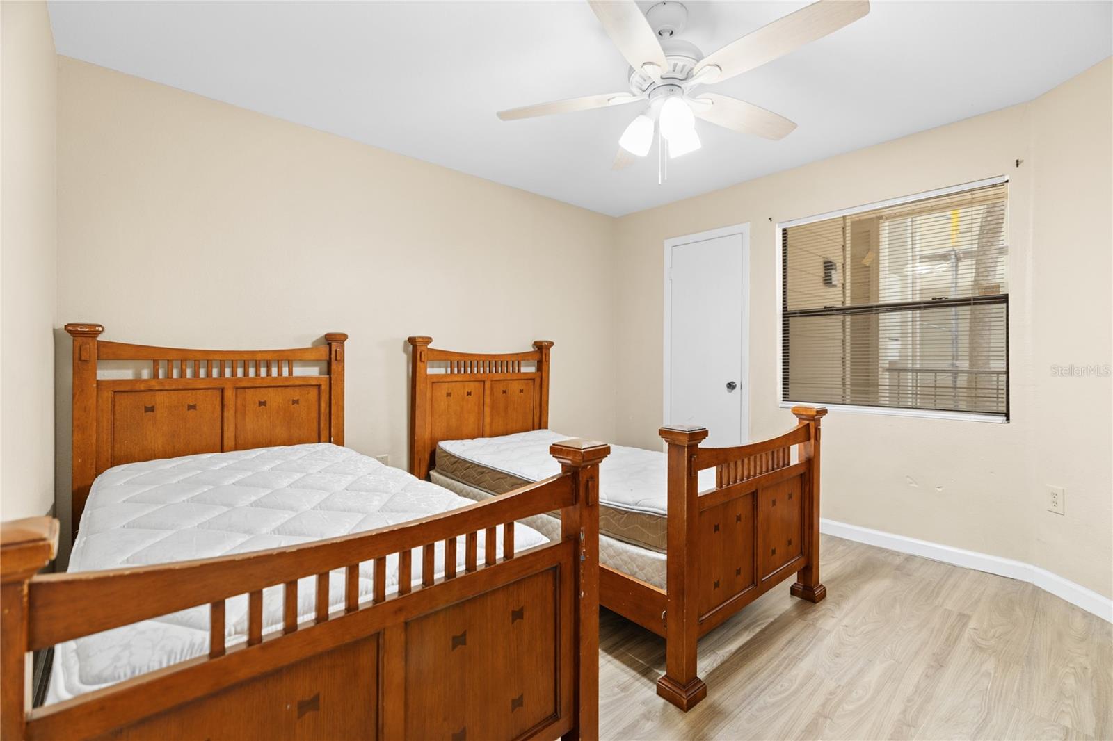Condominium at 3032 PARKWAY BLVD #208, KISSIMMEE, photo 34 of 51