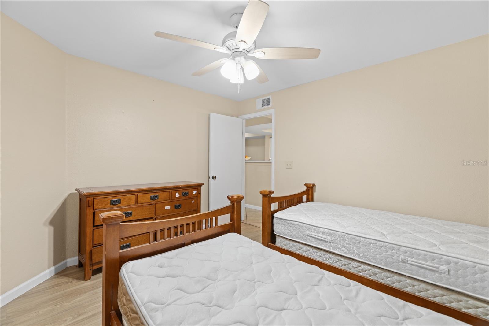 Condominium at 3032 PARKWAY BLVD #208, KISSIMMEE, photo 36 of 51