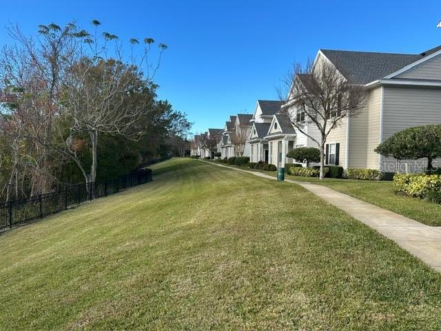 330 SOUTHERN PECAN CIR #208