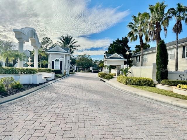 Condominium at 330 SOUTHERN PECAN CIR #208, WINTER GARDEN, photo 2 of 18