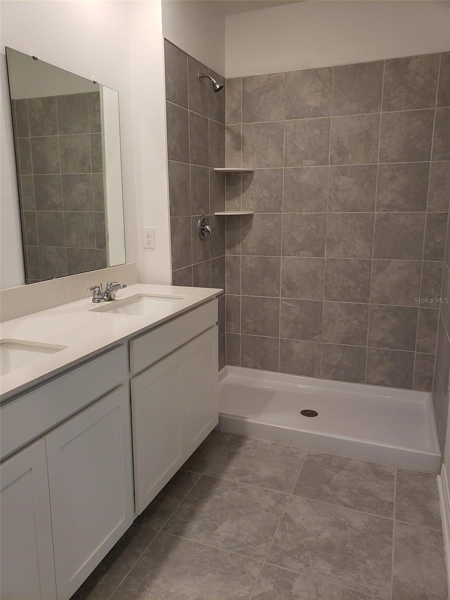 Master Bathroom - 757 REGGIE RD, WINTER HAVEN