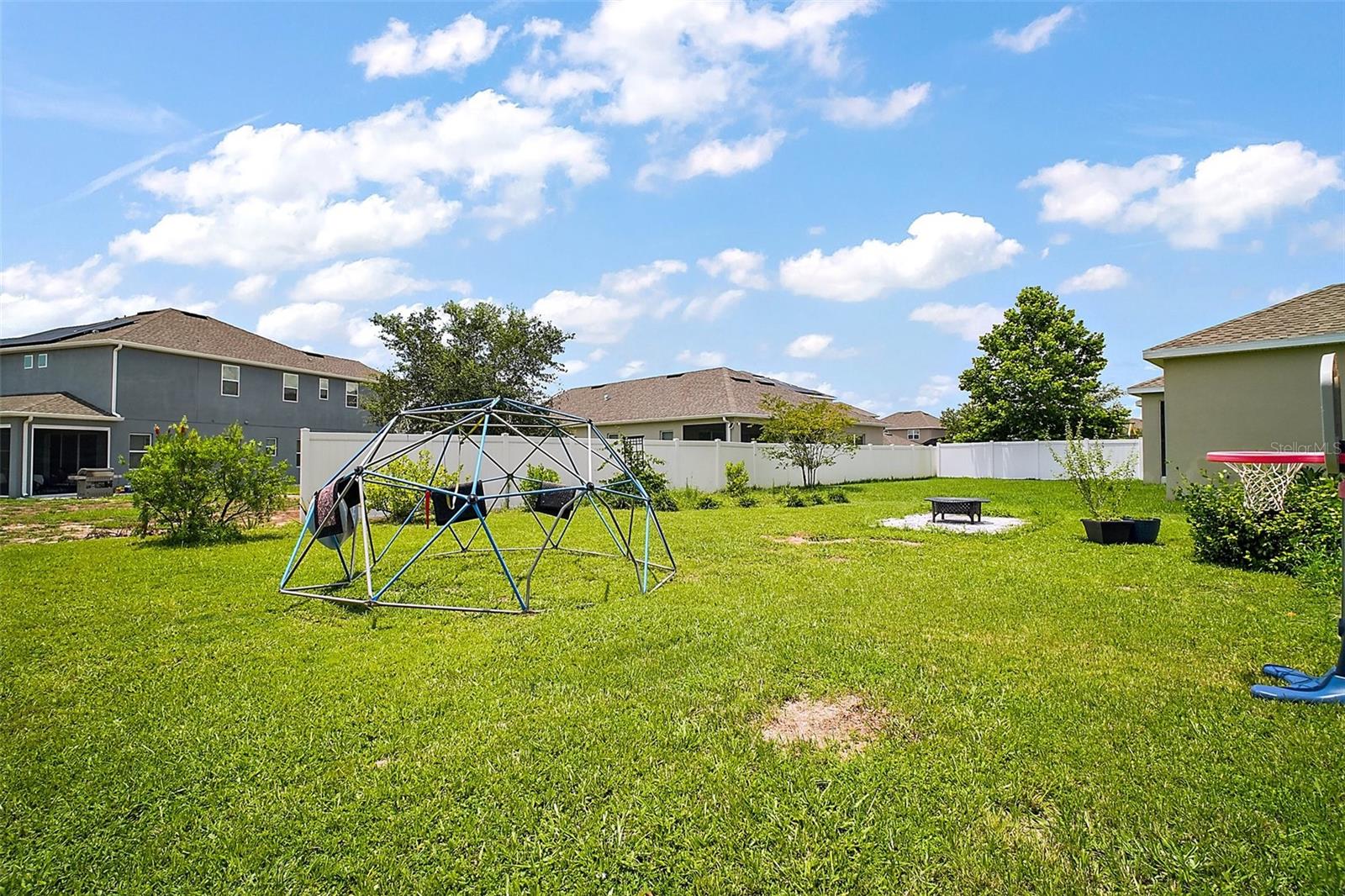 Single Family Residence at 9153 CARMELA AVE, DAVENPORT, photo 16 of 37