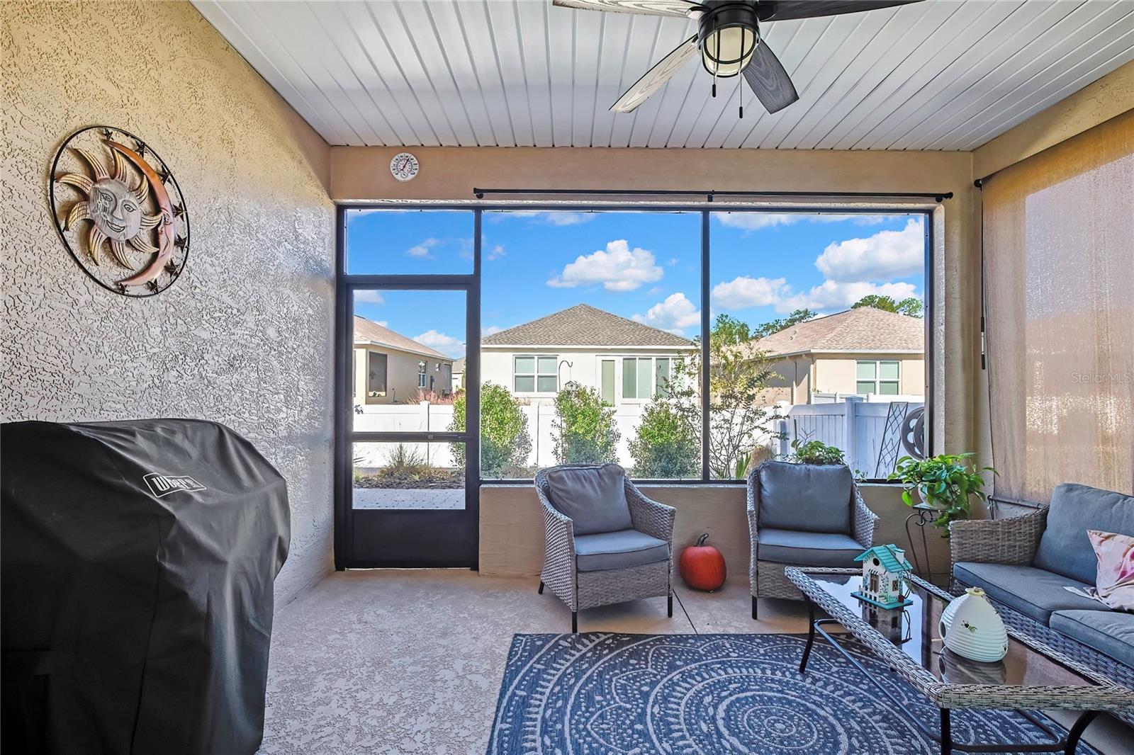 outdoor space screen lanai - 9764 SW 100TH AVENUE RD, OCALA
