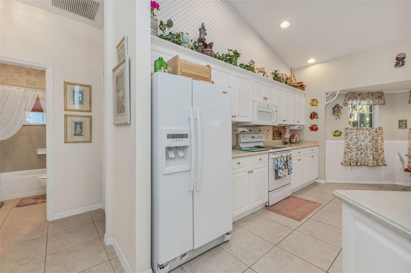 Single Family Residence at 1350 OLD OAK TRL, PORT CHARLOTTE, photo 10 of 72