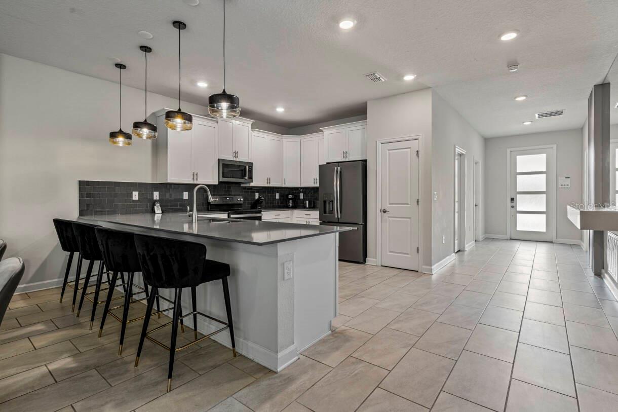 Single Family Residence at 2830 STOREY COVE AVE, KISSIMMEE, photo 3 of 44