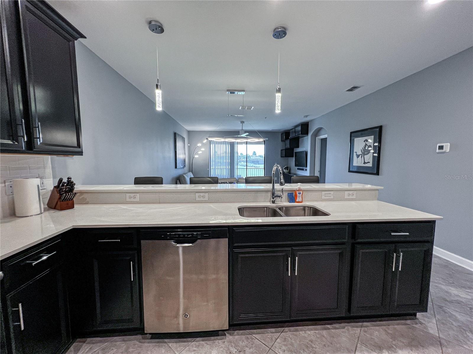 Condominium at 8984 AZALEA SANDS LN #8984, DAVENPORT, photo 41 of 82