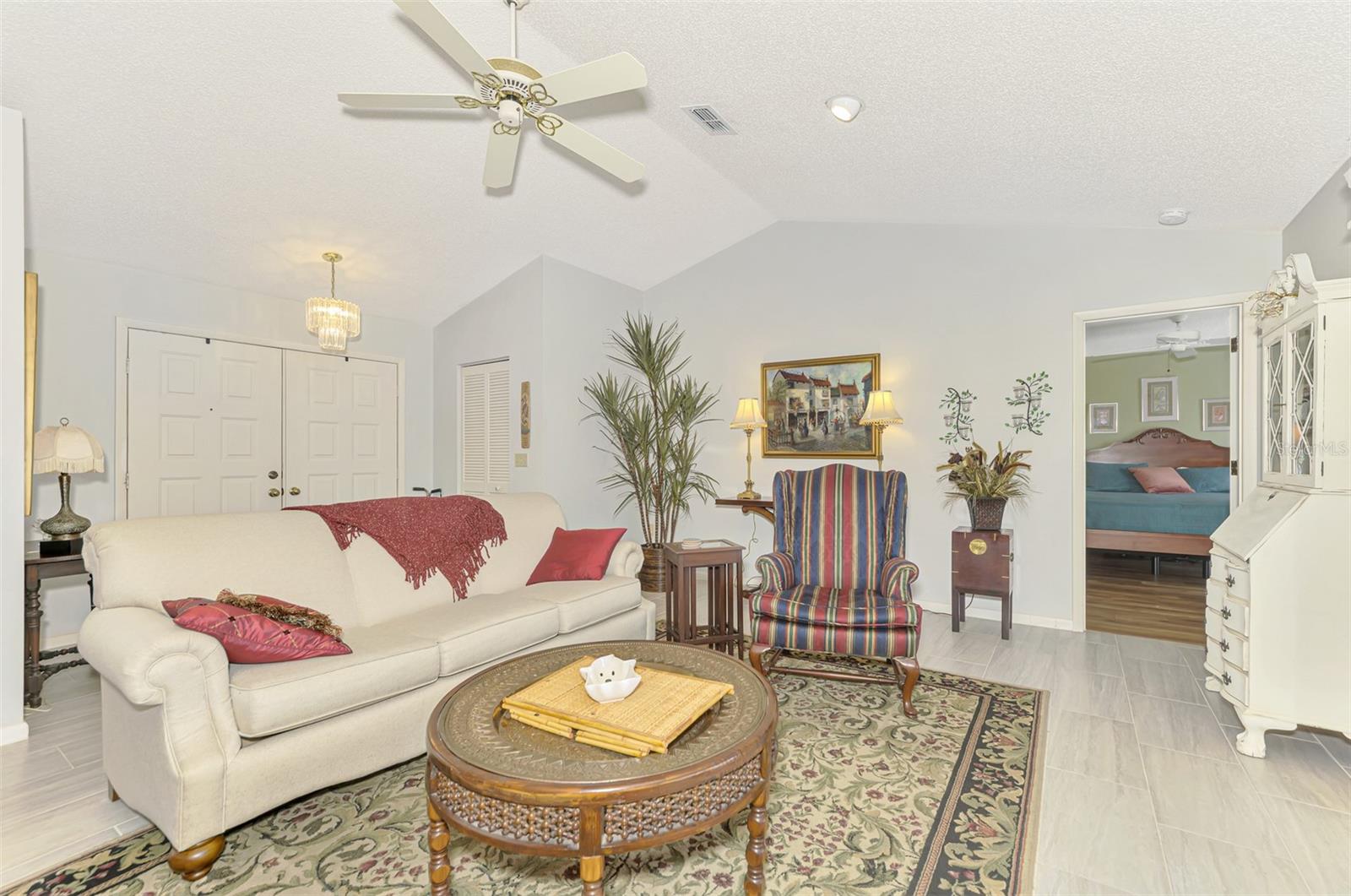 Single Family Residence at 3168 E VILLAGE DR, VENICE, photo 14 of 65