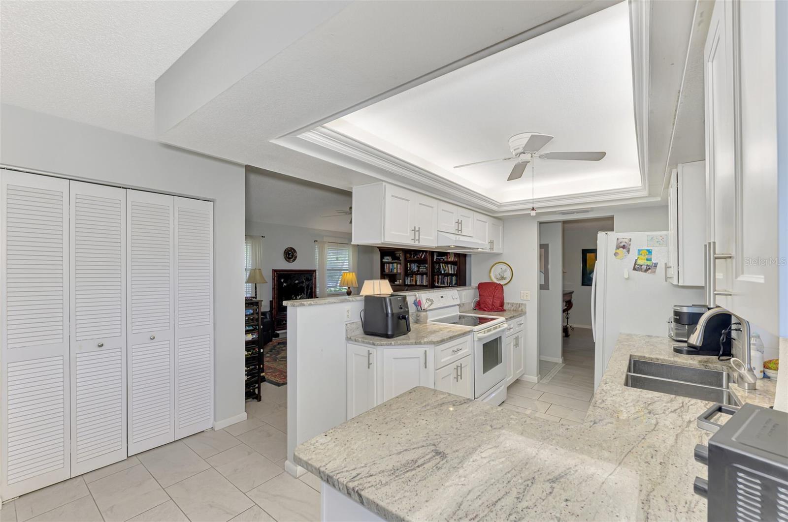 Single Family Residence at 3168 E VILLAGE DR, VENICE, photo 24 of 65