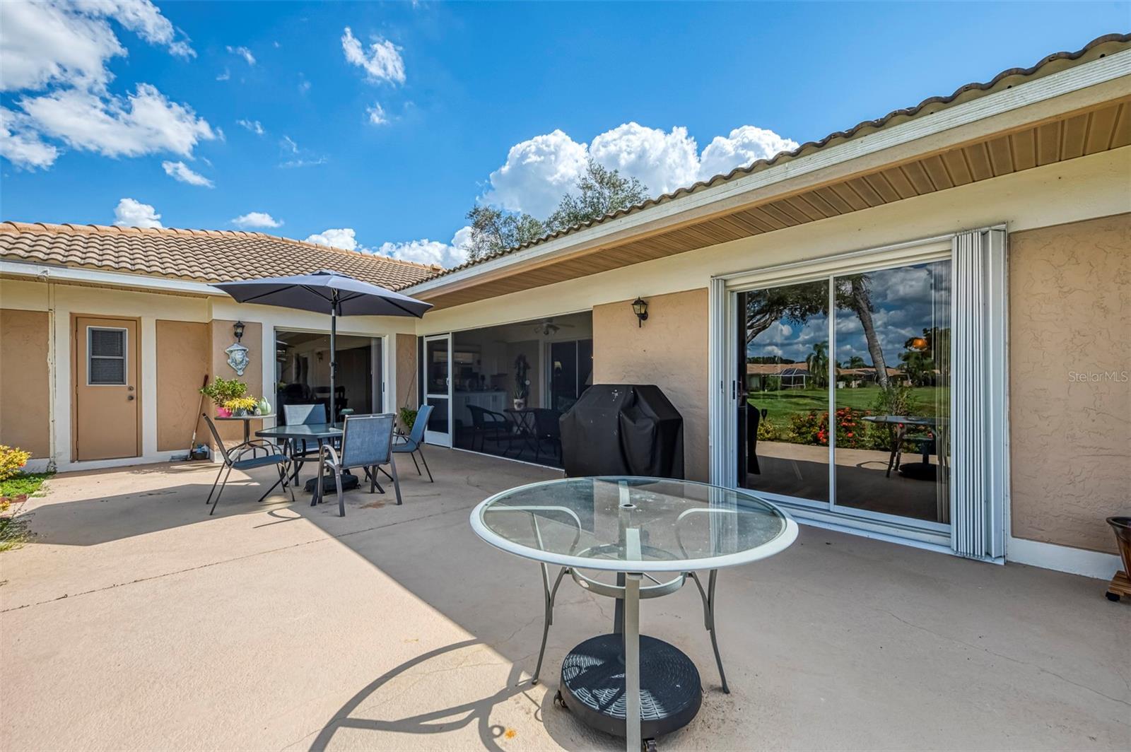 Single Family Residence at 3168 E VILLAGE DR, VENICE, photo 51 of 65