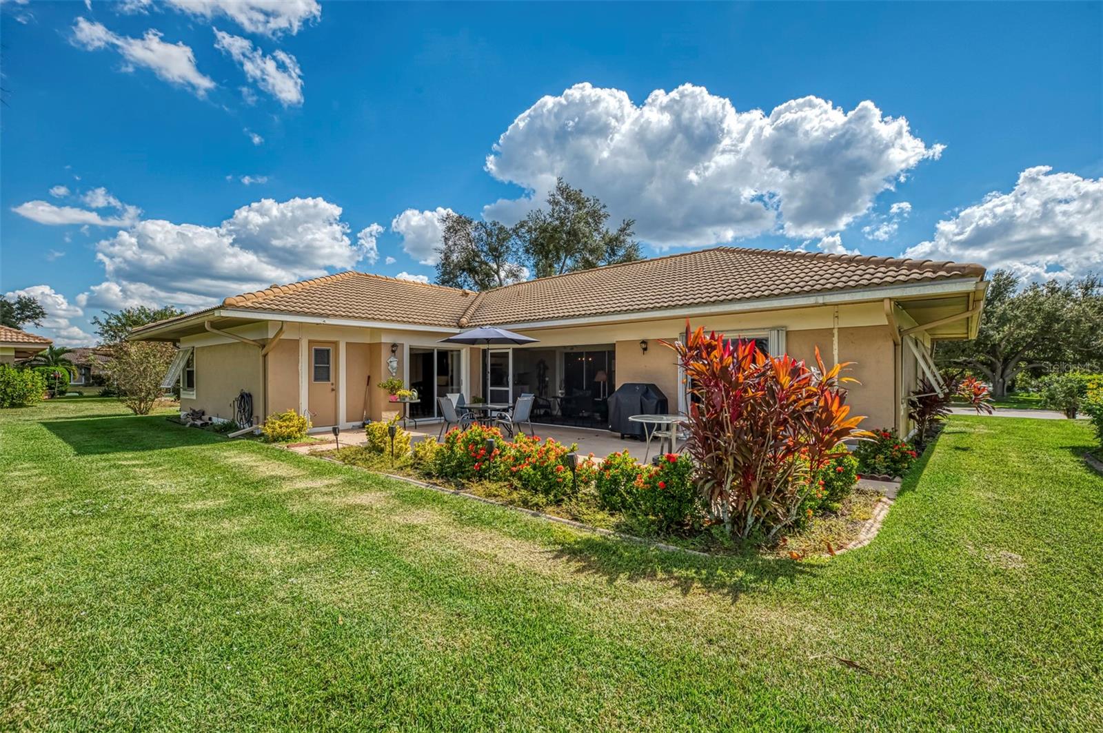 Single Family Residence at 3168 E VILLAGE DR, VENICE, photo 53 of 65