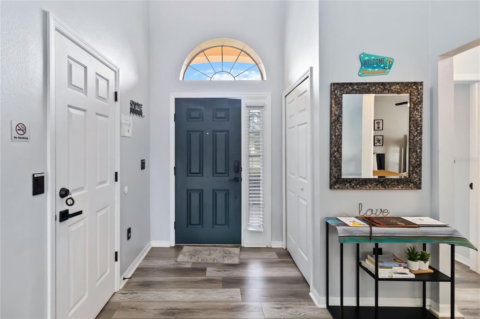 Single Family Residence at 205 HUMMINGBIRD PASS, DAVENPORT, photo 5 of 48