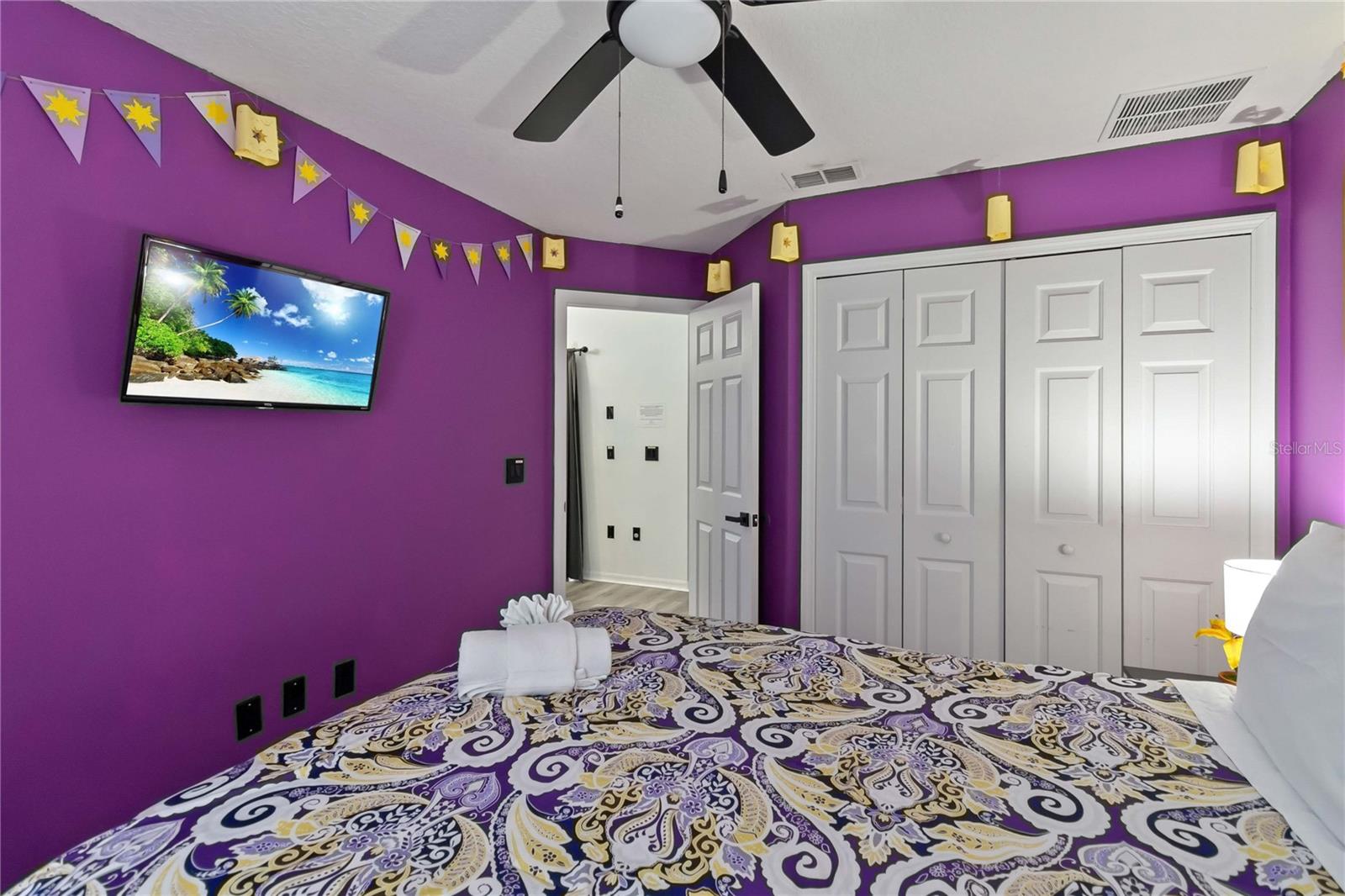 Single Family Residence at 205 HUMMINGBIRD PASS, DAVENPORT, photo 28 of 48
