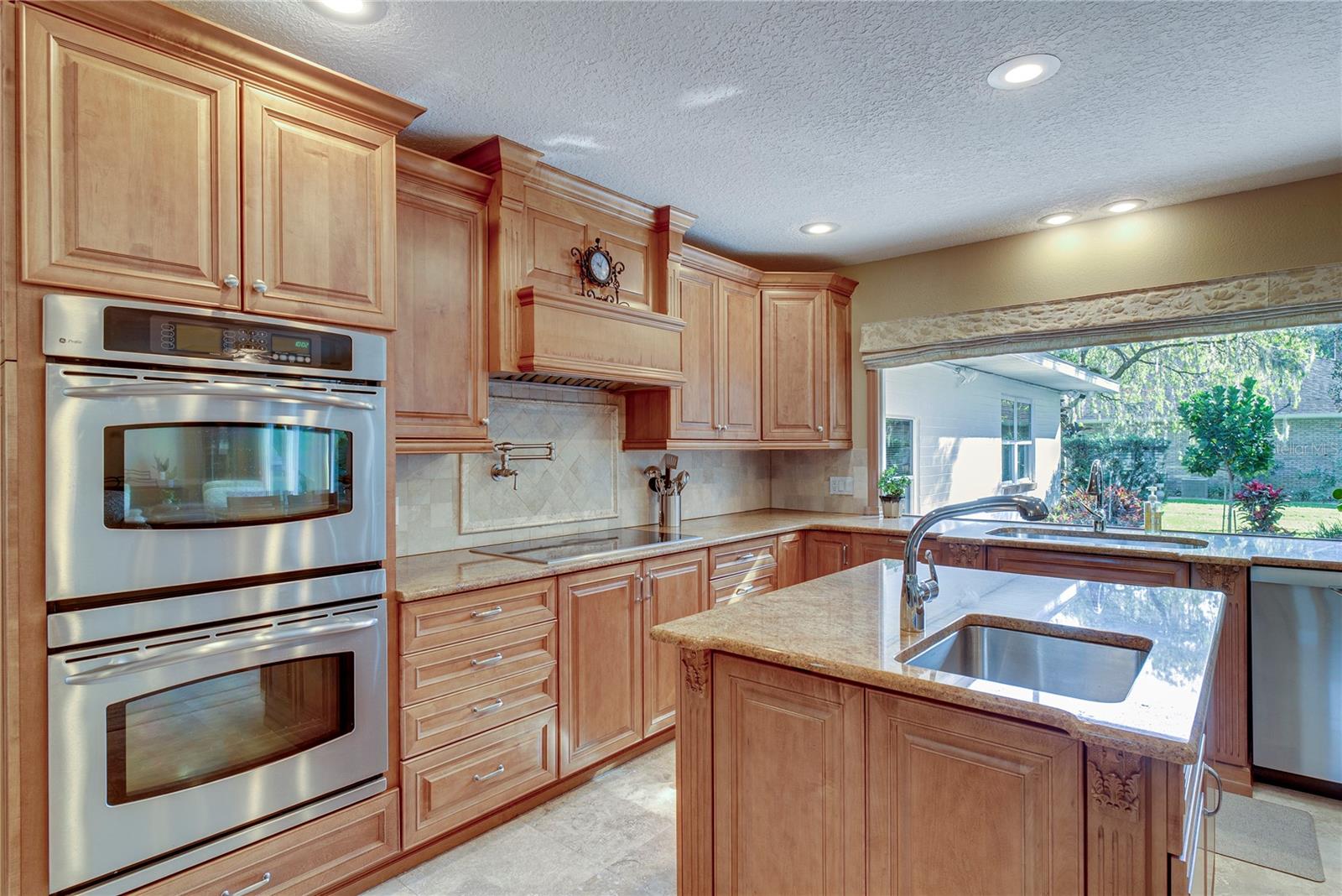 Single Family Residence at 241 N DILLARD ST, WINTER GARDEN, photo 14 of 52