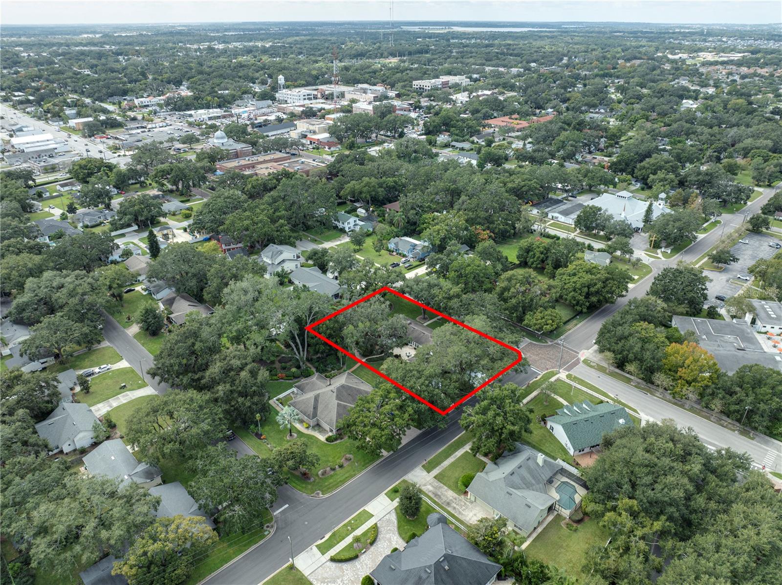 Single Family Residence at 241 N DILLARD ST, WINTER GARDEN, photo 48 of 52
