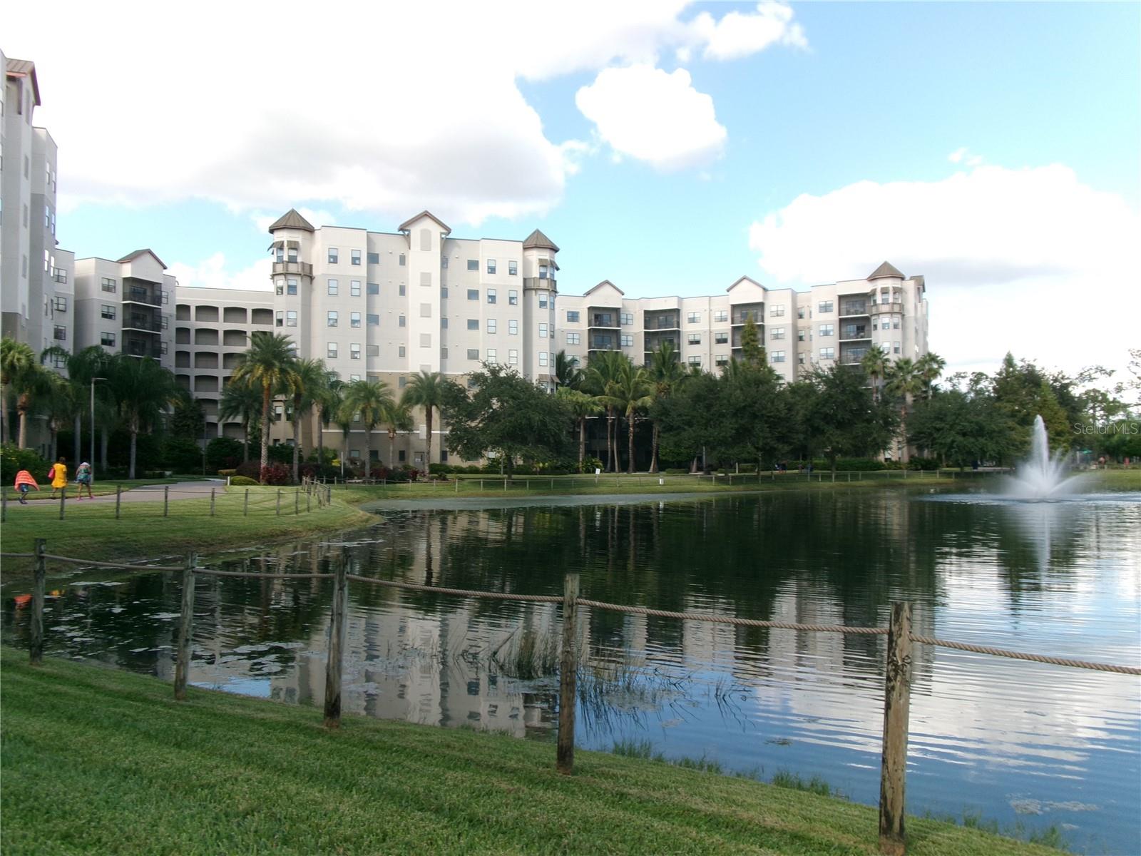 14501 GROVE RESORT AVE #1612