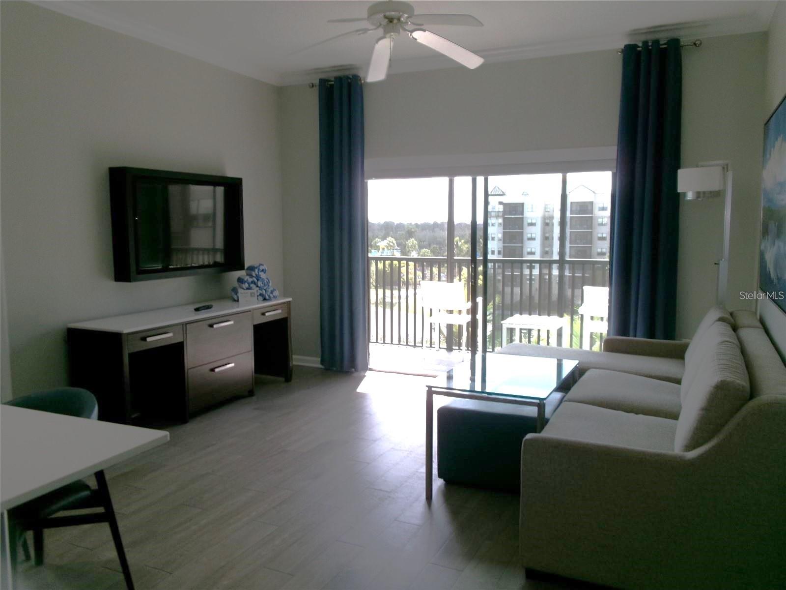 Fully furnished unit. 2 bedrooms and 2 baths plus sleeper sofa in the Living Room! - 14501 GROVE RESORT AVE #1612, WINTER GARDEN