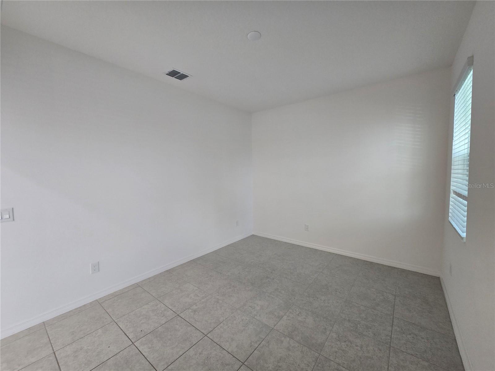 Bonus Room / LR or Office - 1225 TUPELO TRL, HAINES CITY