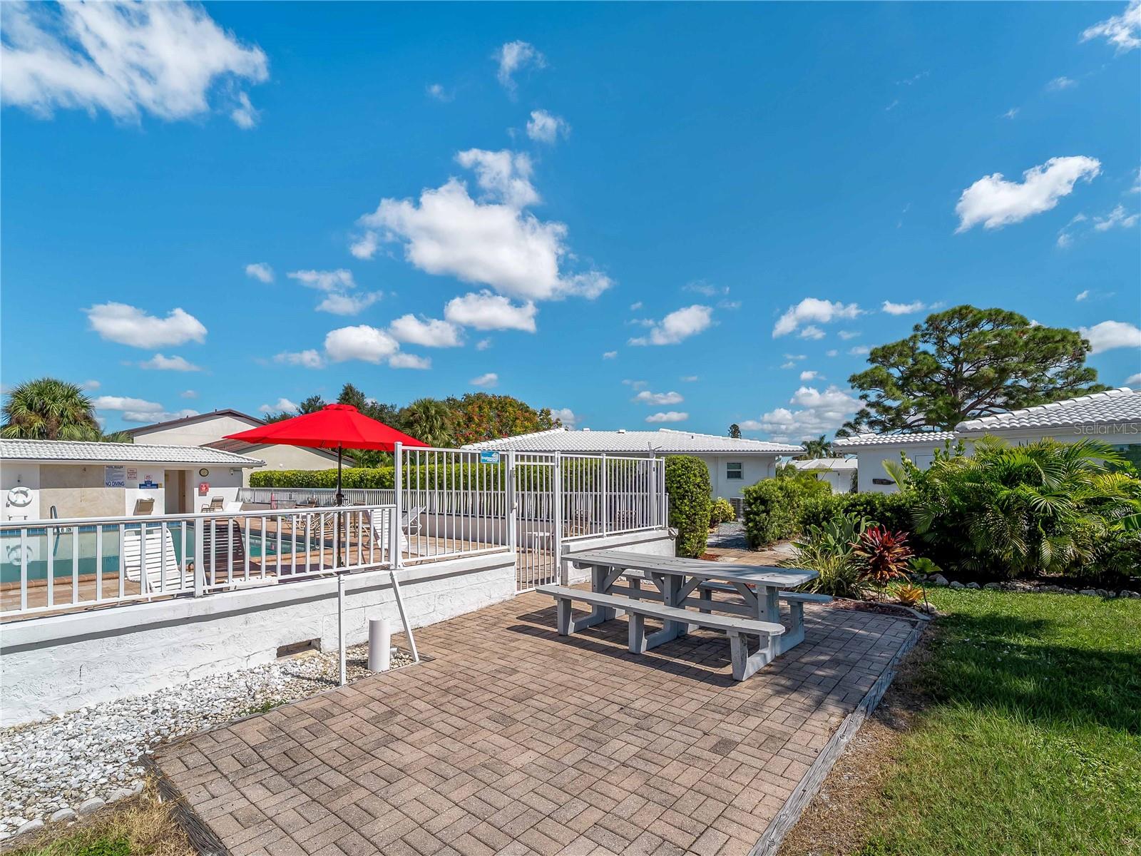 Villa at 52 CIRCLEWOOD DR #A1-2, VENICE, photo 23 of 37