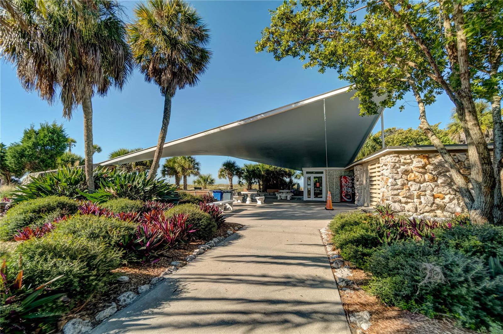 Villa at 52 CIRCLEWOOD DR #A1-2, VENICE, photo 32 of 37