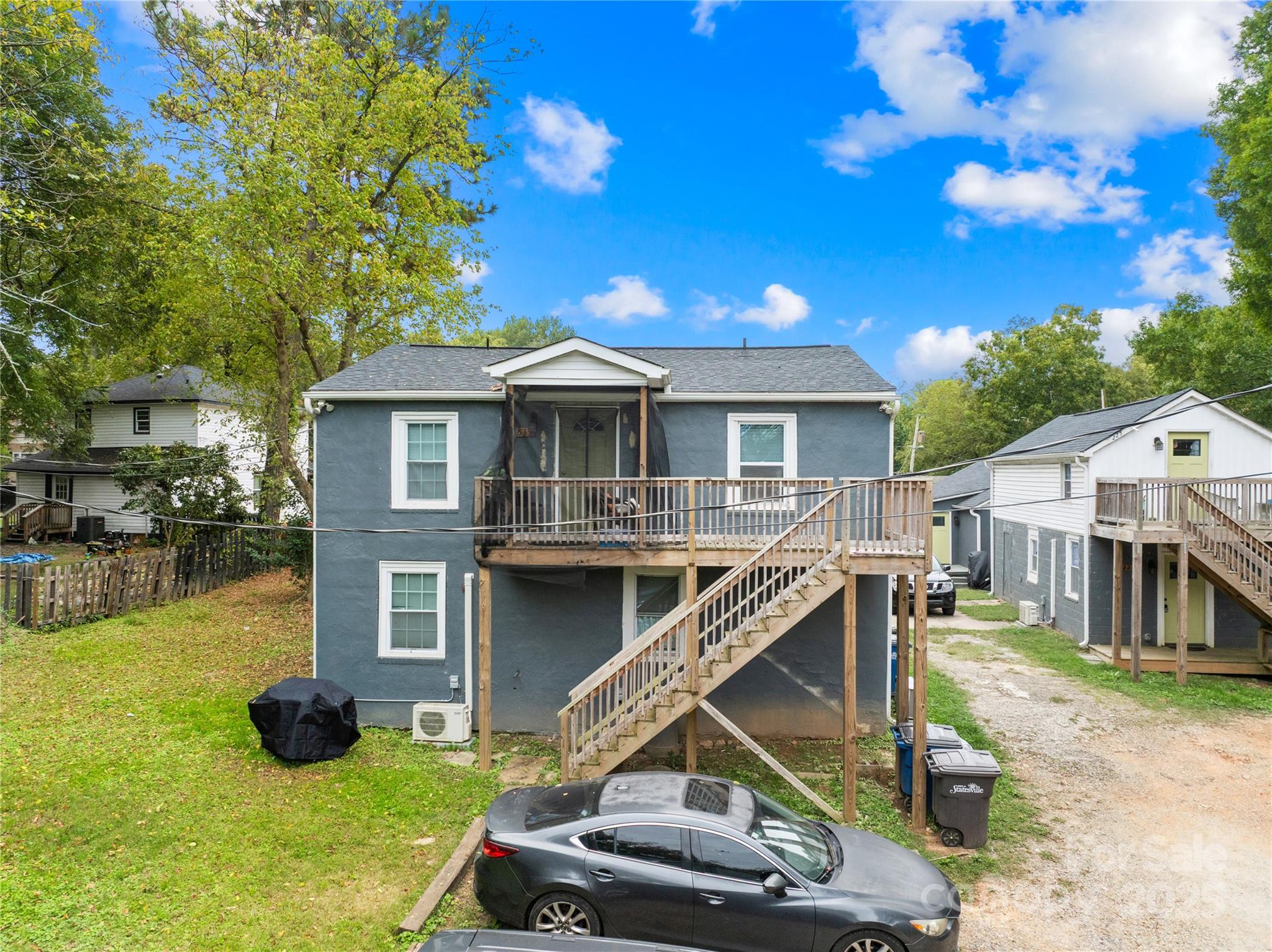 Duplex at 537 & 539 Broadway Court, Statesville, photo 2 of 7