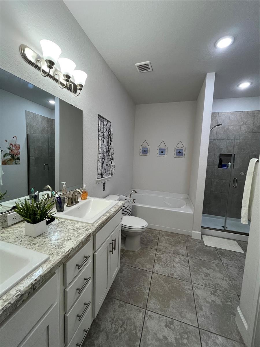 Single Family Residence at 823 CHINOY RD, DAVENPORT, photo 30 of 76
