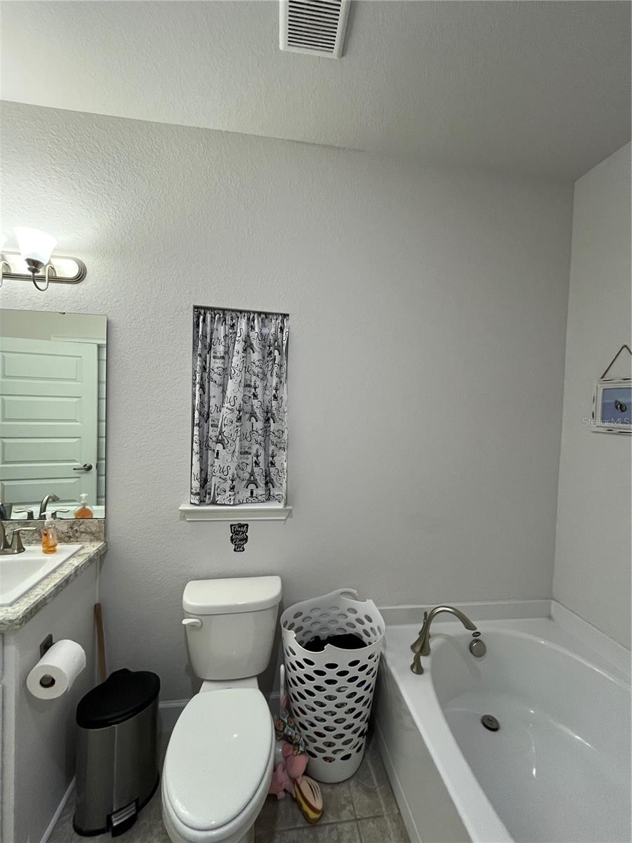 Single Family Residence at 823 CHINOY RD, DAVENPORT, photo 31 of 76