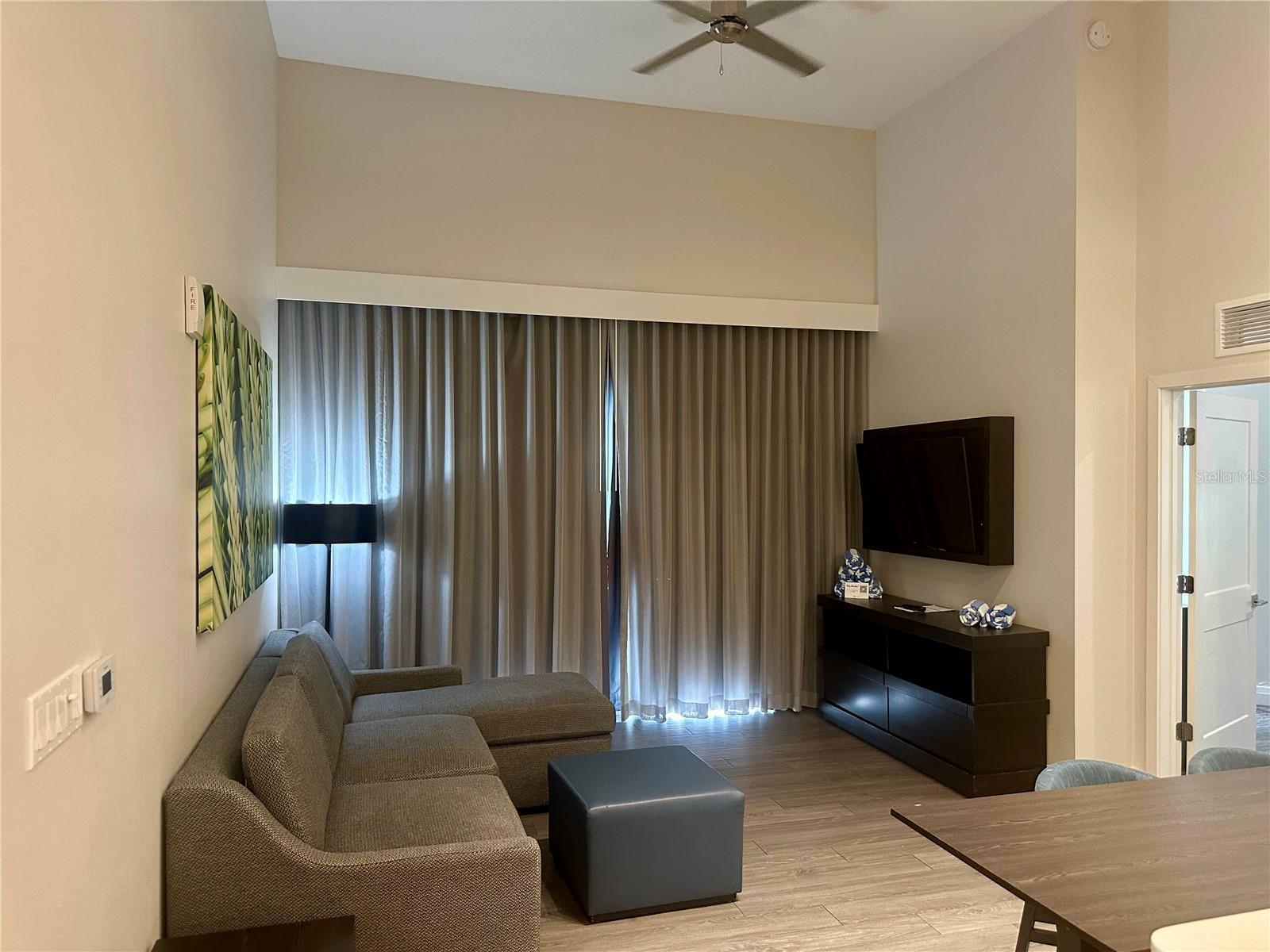 Condo - Hotel at 14501 GROVE RESORT AVE #2101, WINTER GARDEN, photo 8 of 44