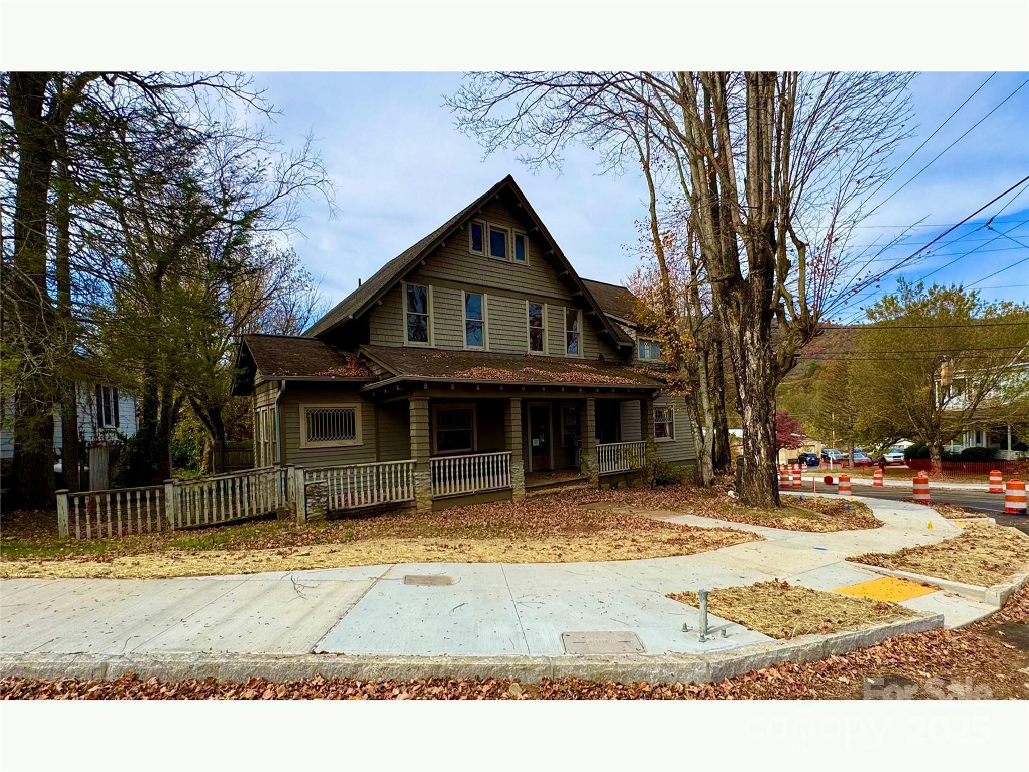 Office at 99 Walnut Street, Waynesville, photo 2 of 34
