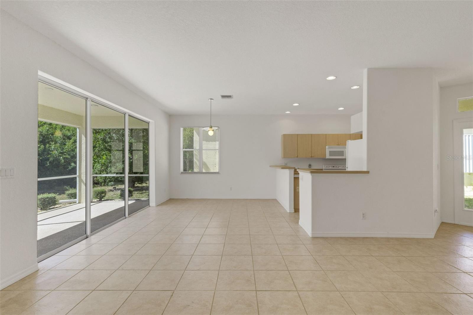 Single Family Residence at 26289 FEATHERSOUND DR, PUNTA GORDA, photo 6 of 62