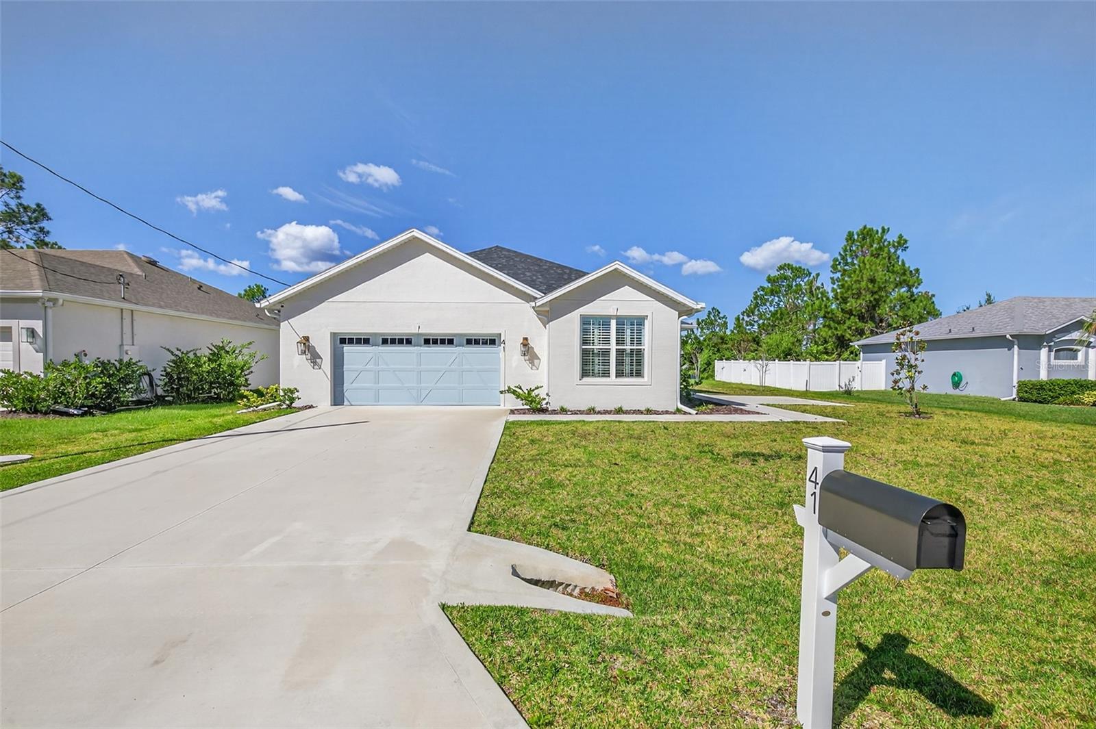Single Family Residence at 41 LA MANCHA DR, PALM COAST, photo 2 of 47