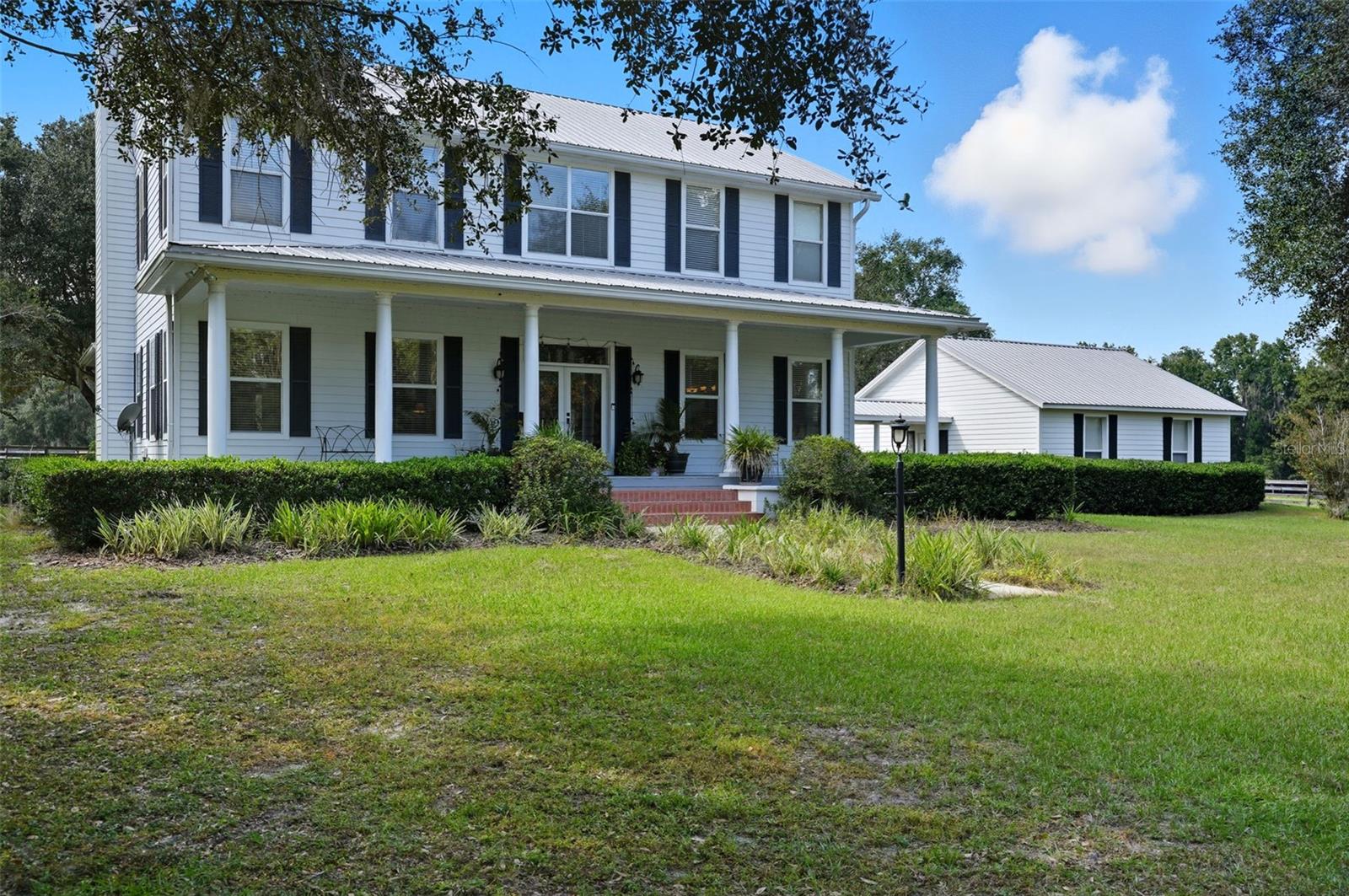 Single Family Residence at 23337 LAKE LINDSEY RD, BROOKSVILLE, photo 3 of 59