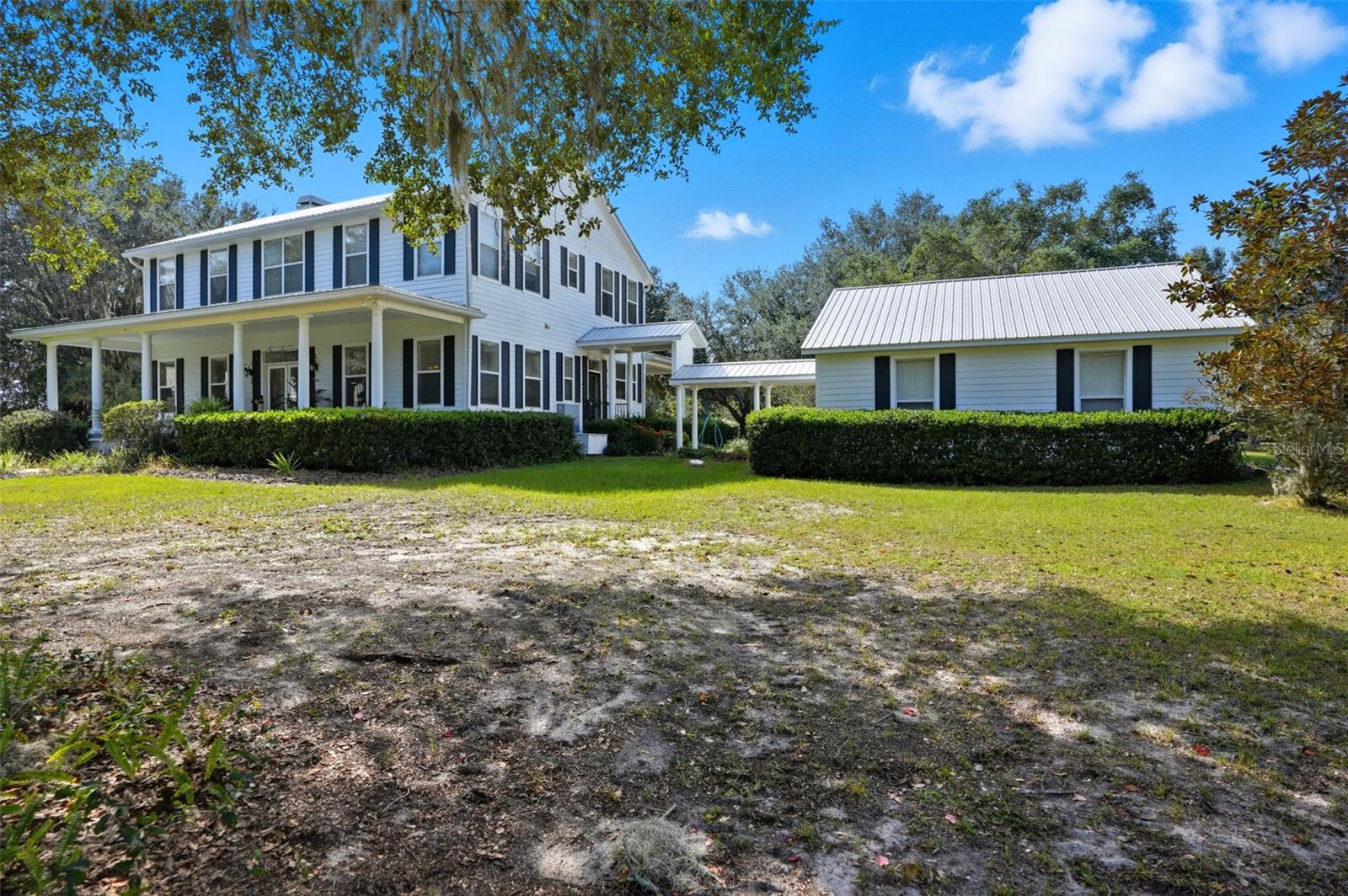 Single Family Residence at 23337 LAKE LINDSEY RD, BROOKSVILLE, photo 5 of 59