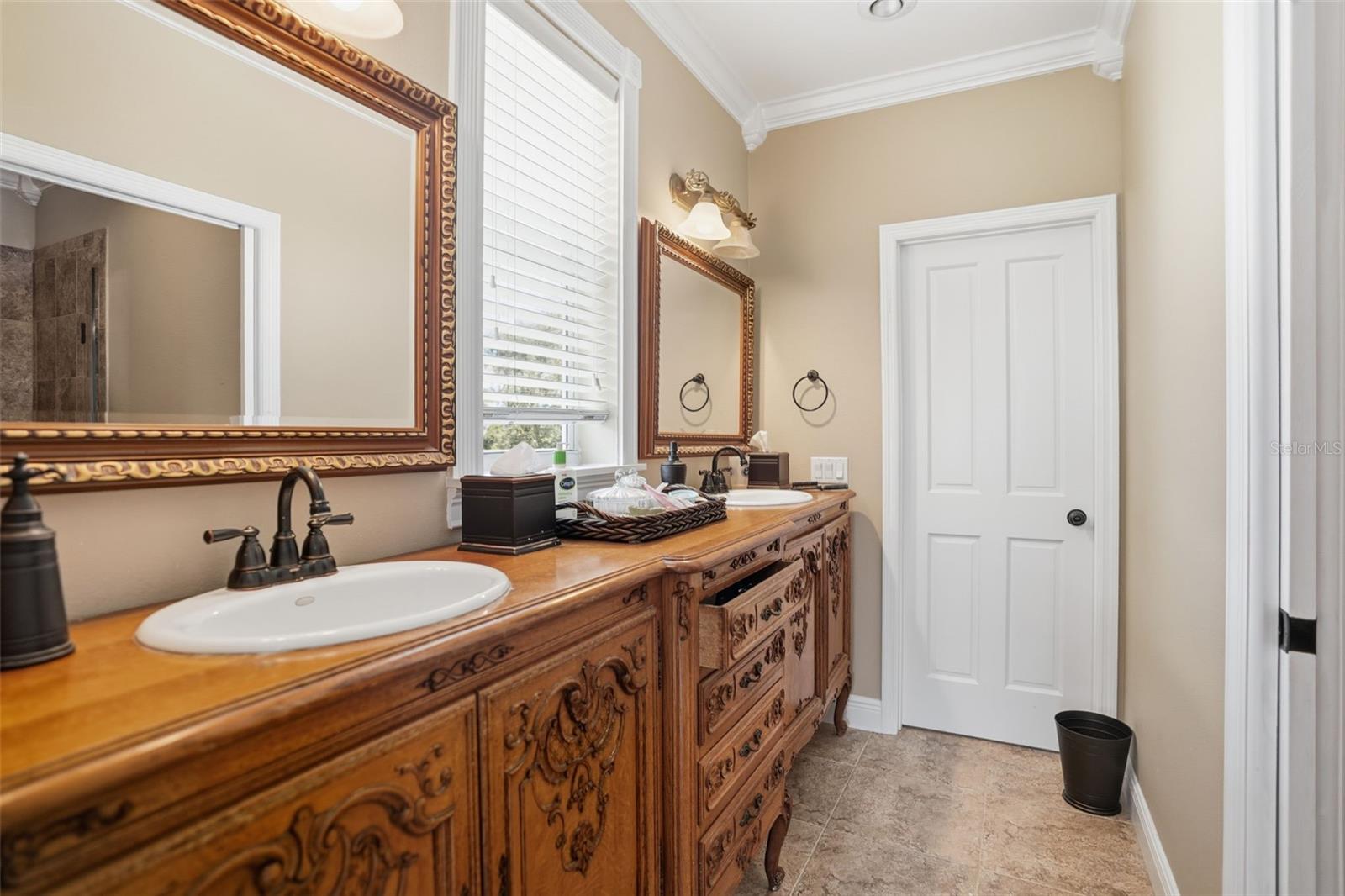 Upstairs Bathroom - 23337 LAKE LINDSEY RD, BROOKSVILLE