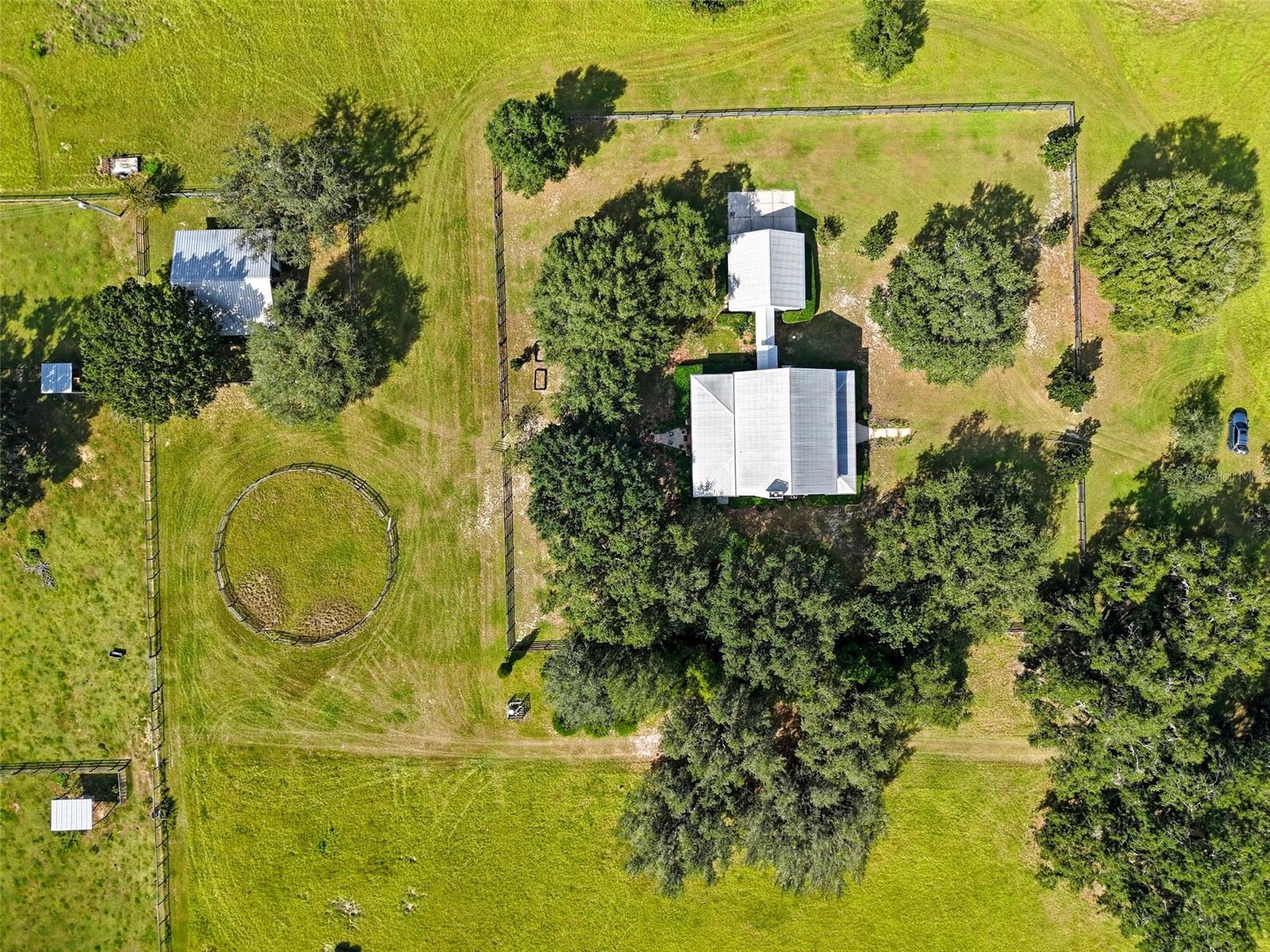 Single Family Residence at 23337 LAKE LINDSEY RD, BROOKSVILLE, photo 48 of 59