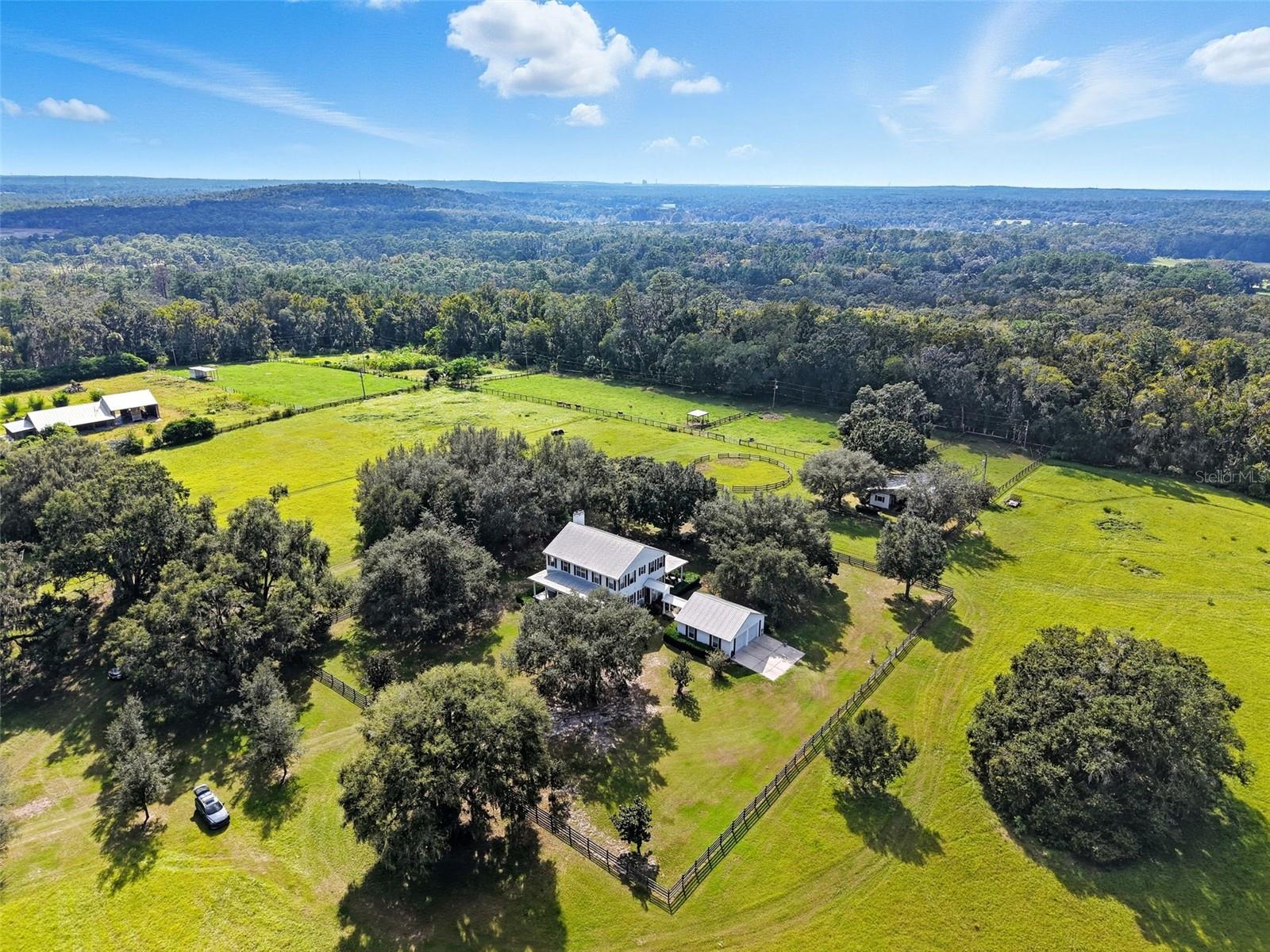 Single Family Residence at 23337 LAKE LINDSEY RD, BROOKSVILLE, photo 52 of 59
