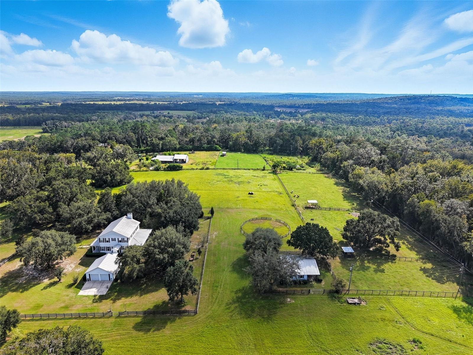 Single Family Residence at 23337 LAKE LINDSEY RD, BROOKSVILLE, photo 53 of 59
