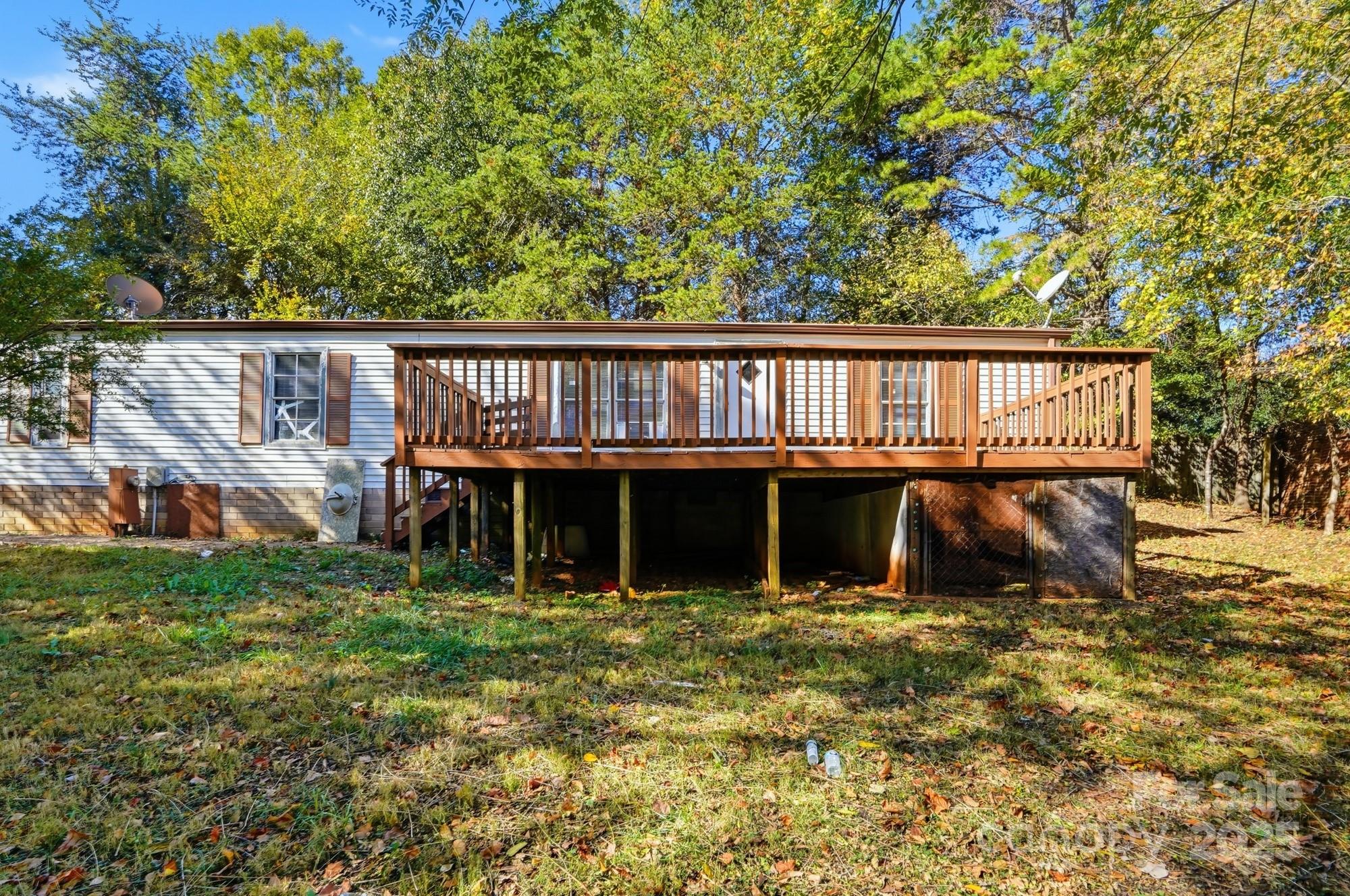 115 Red Bud Place NW