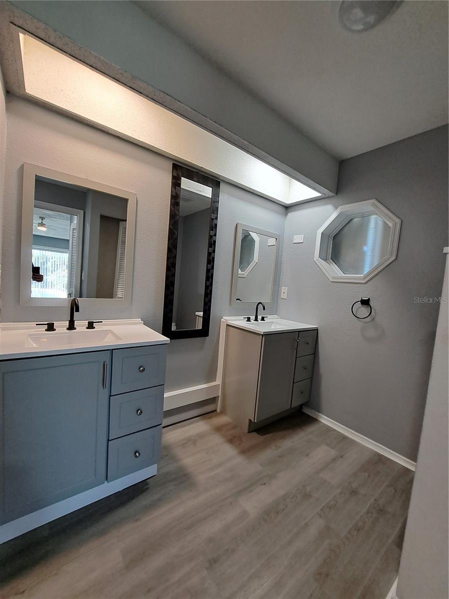 Master bath - 26 CLINTWOOD AVE, ENGLEWOOD