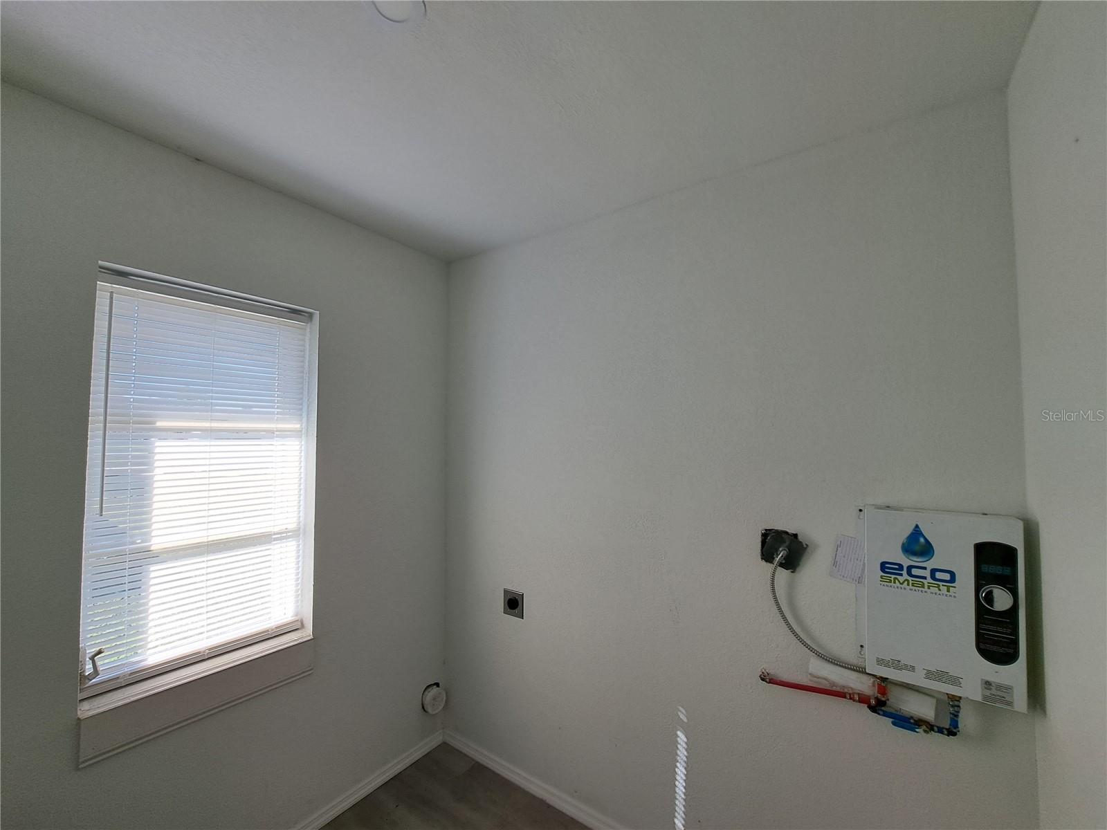 Laundry Room - 26 CLINTWOOD AVE, ENGLEWOOD