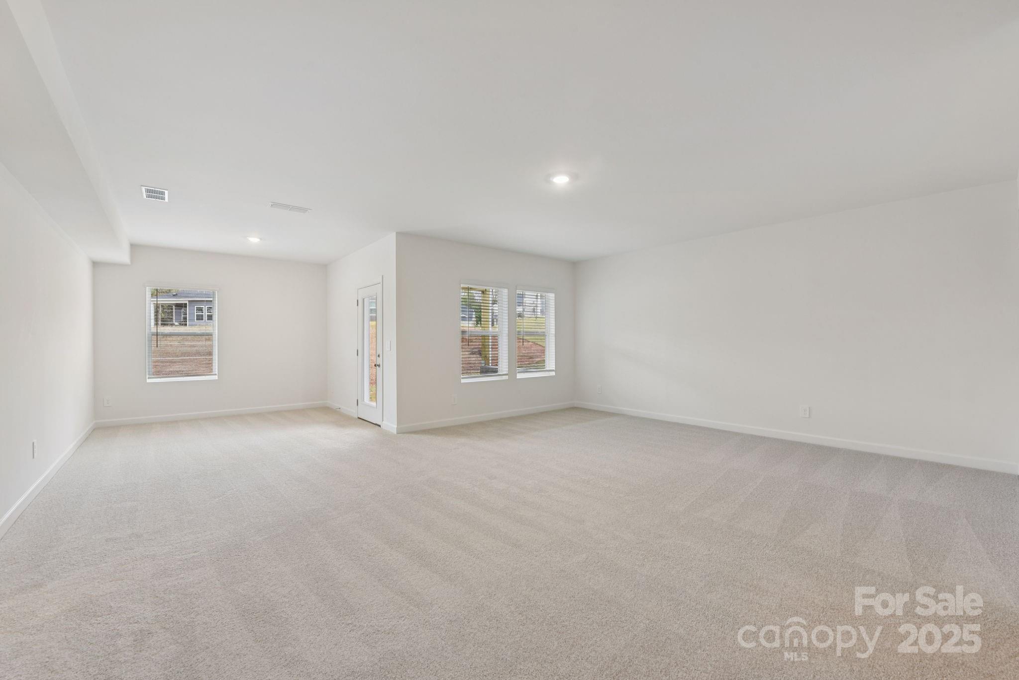 Single Family Residence at 712 Palmer Pendleton Way, York, photo 22 of 36