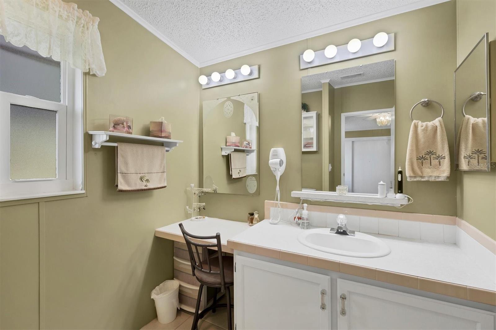 Manufactured Home at 8364 KINGLET DR, ENGLEWOOD, photo 19 of 38