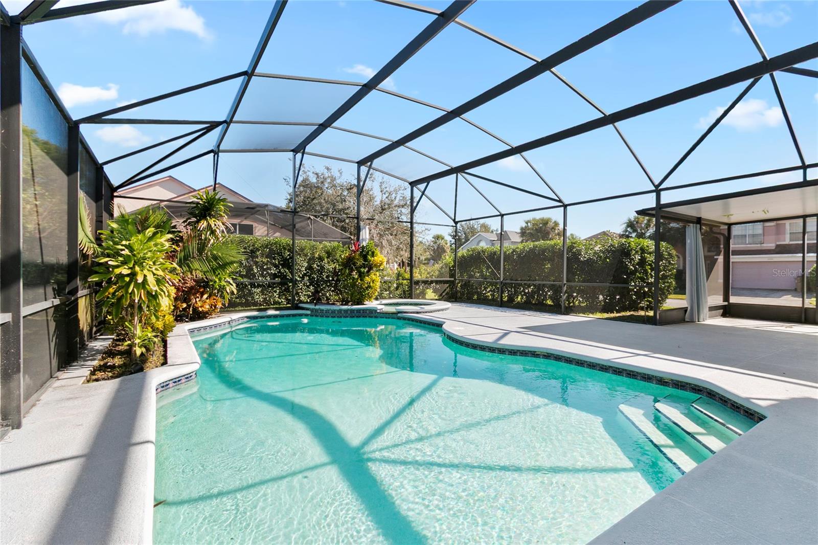 Single Family Residence at 2801 BAYWOOD LN, KISSIMMEE, photo 2 of 44