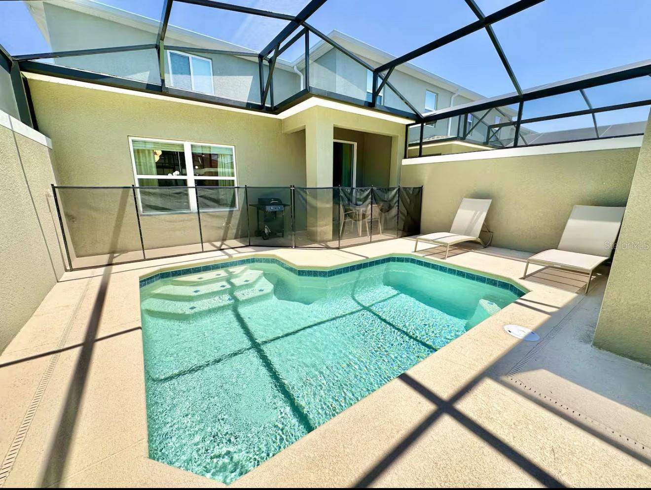 Townhouse at 2580 READING TRL, KISSIMMEE, photo 2 of 34