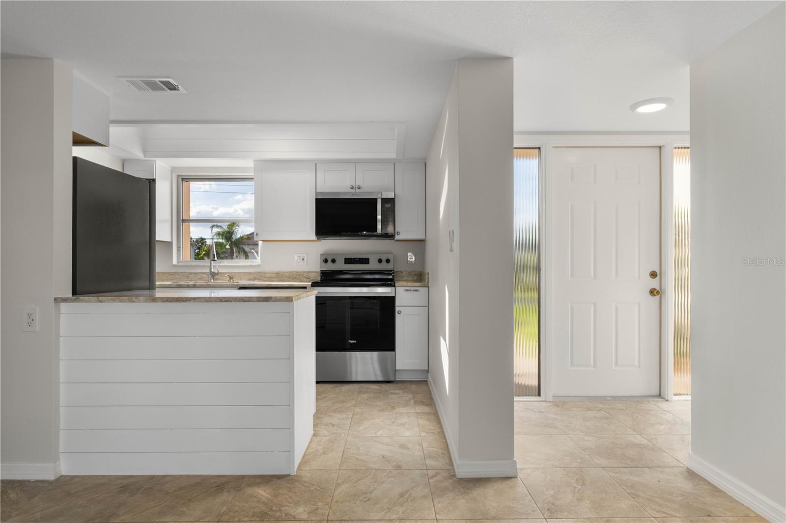 Condominium at 1080 BAL HARBOR BLVD #11B, PUNTA GORDA, photo 18 of 40